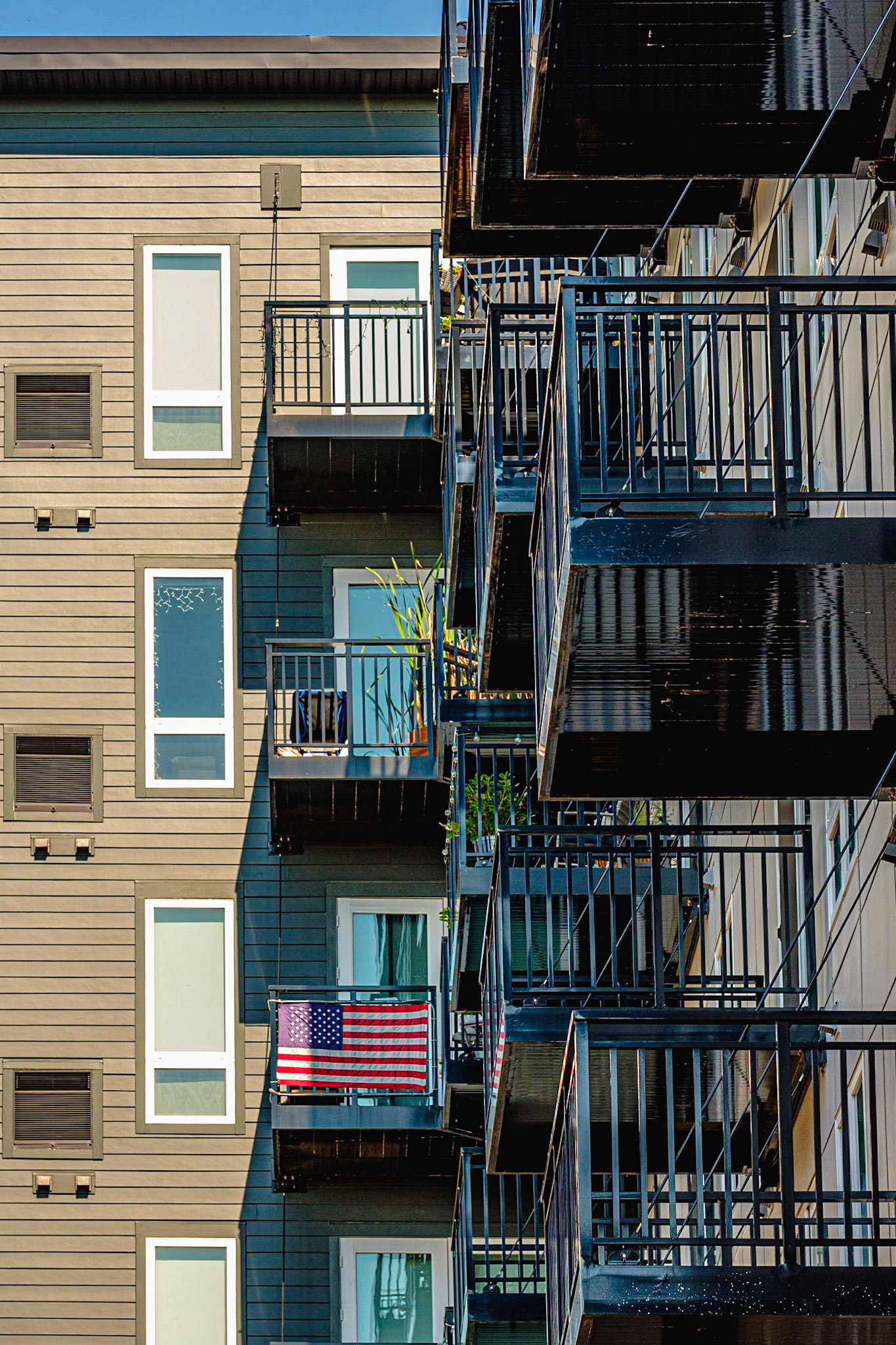 Symmetry in architecture