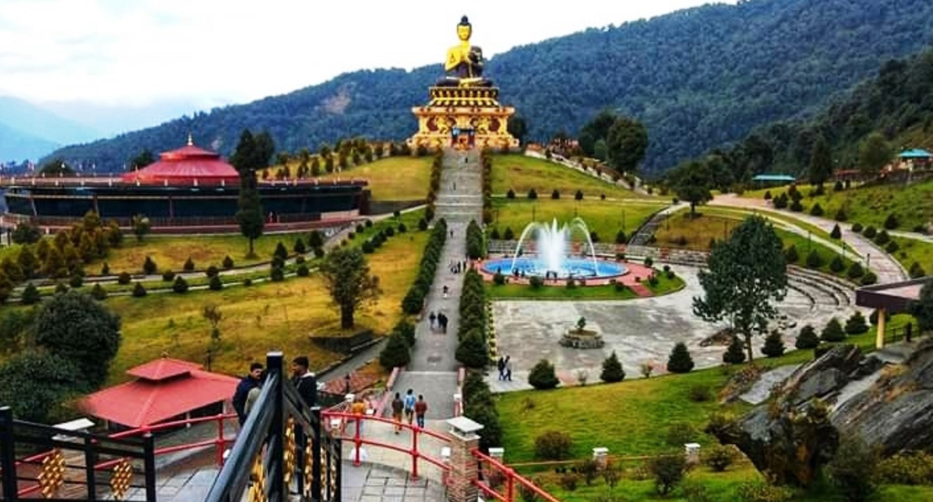 Buddha Park of Ravangla in Sikkim. https://kaziranganationalparkassam.in/khangchendzonga-national-park/. Accessed Dec 11, 2023.