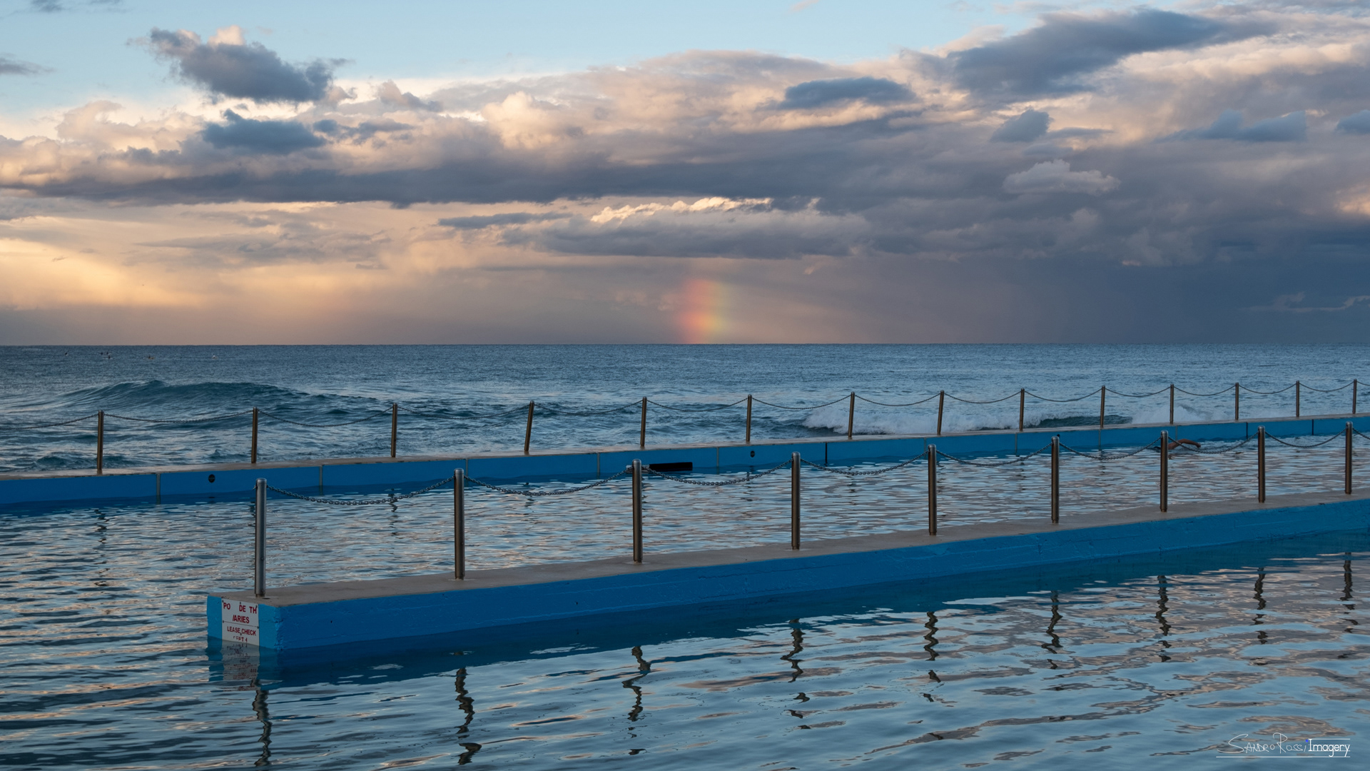 Curl Curl Ocean Pool - Sydney Winter
