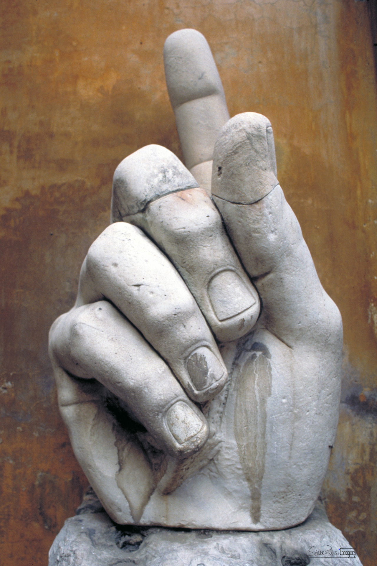 Hand of Costantino - Campidoglio Rome