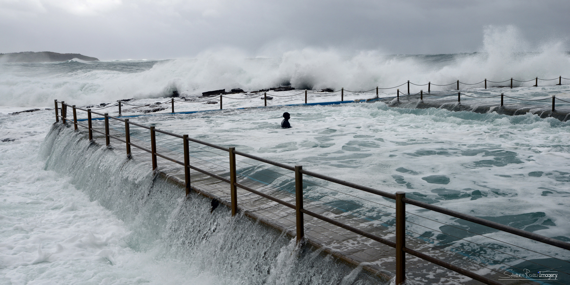 SeaStorm Swimmer