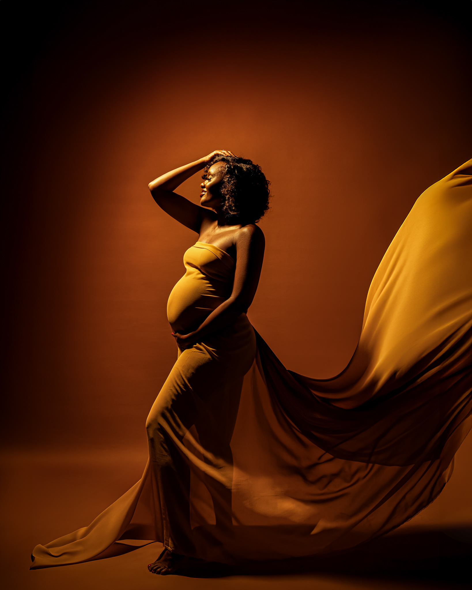 Bold artistic maternity photoshoot in Nairobi by AfroCanQueen Photography