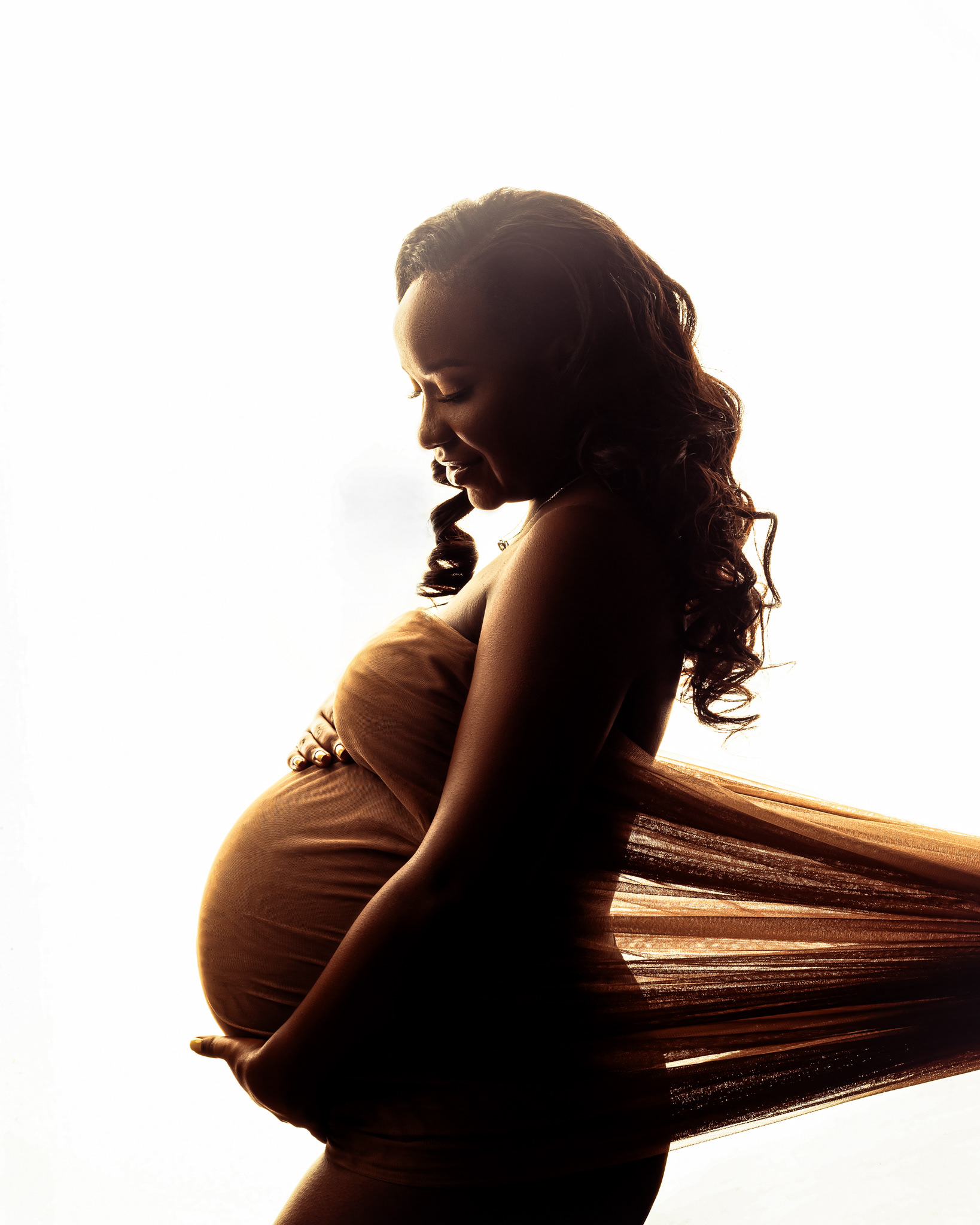 Bold artistic maternity photoshoot in Nairobi by AfroCanQueen Photography