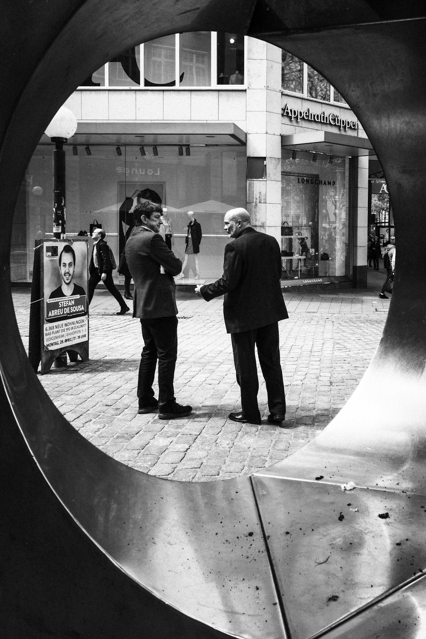 Street-Photography-Hamburg-BW-24