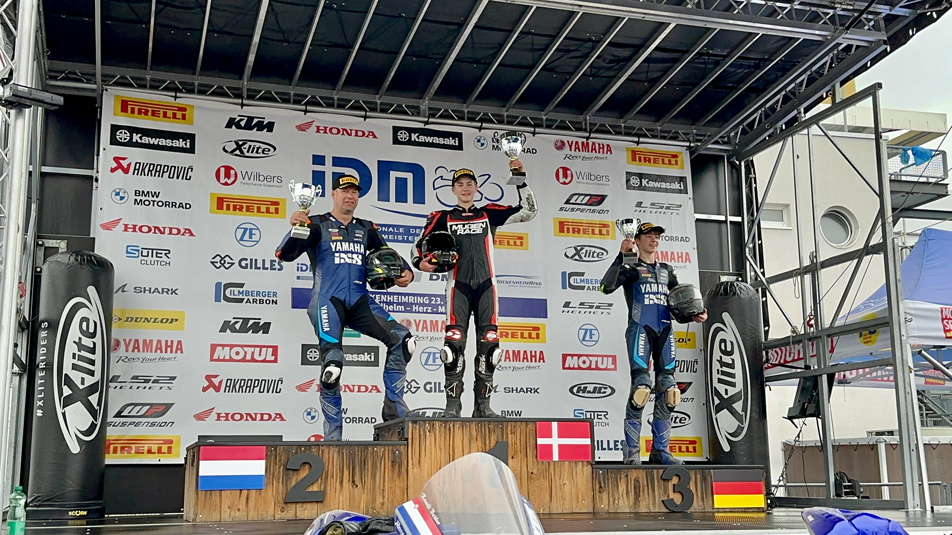 Ty Henriksen SSP300 Racing Portfolio