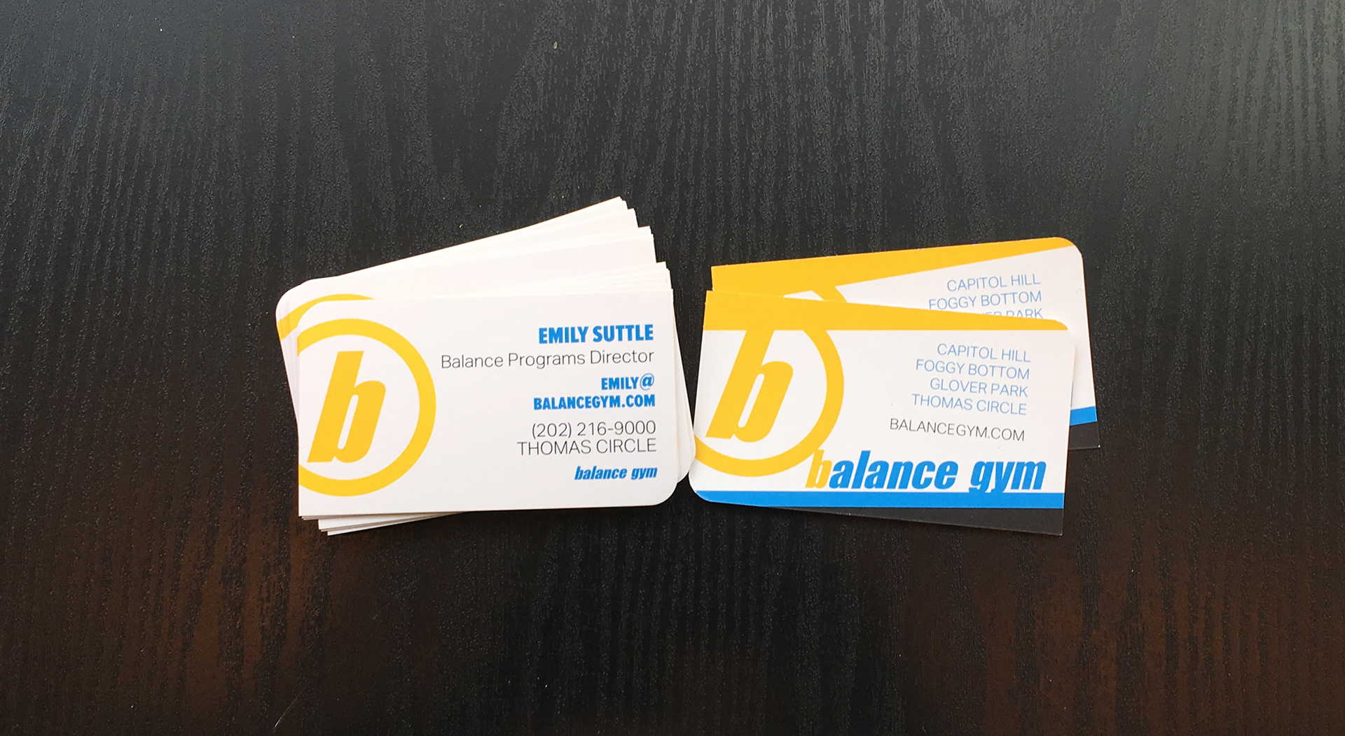 Business Cards, 14pt Card, matte, alternating rounded die-cut corners (2018)