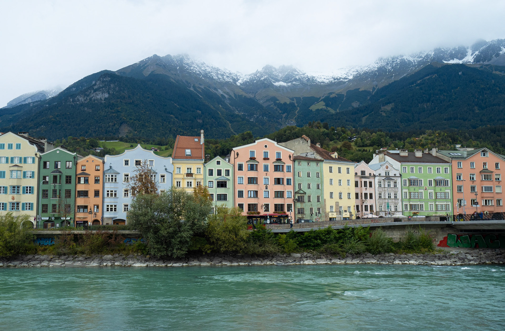 Inn River Houses