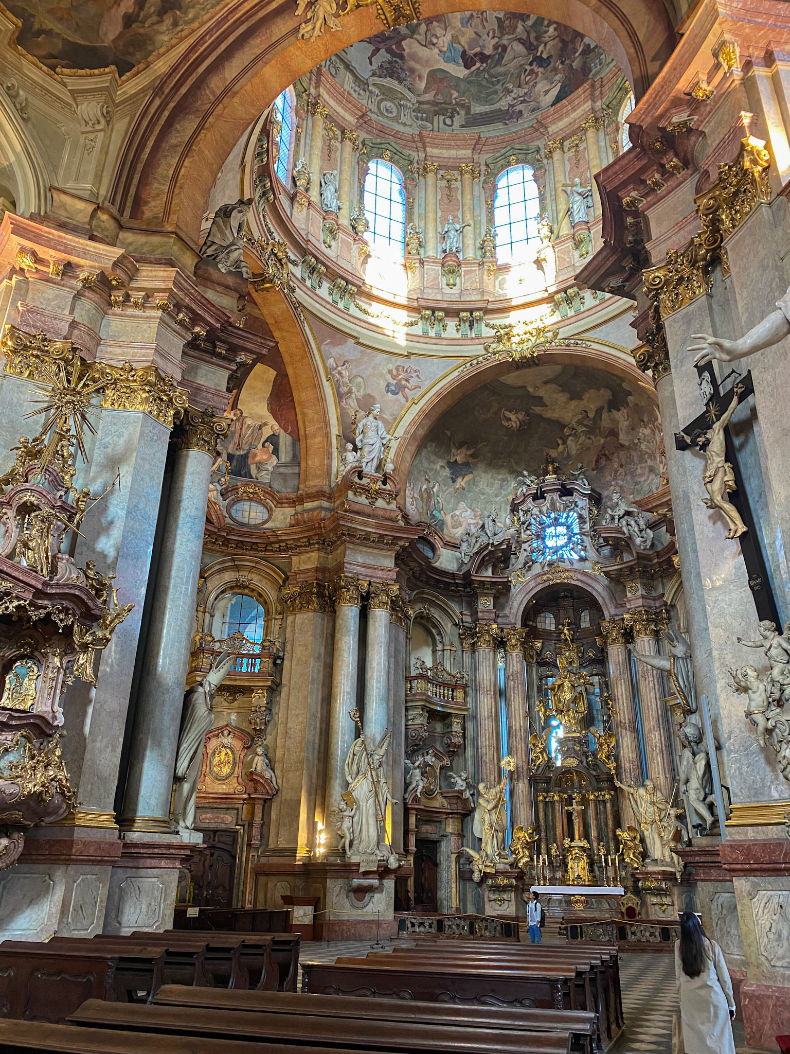 St Nicholas Church, Interior