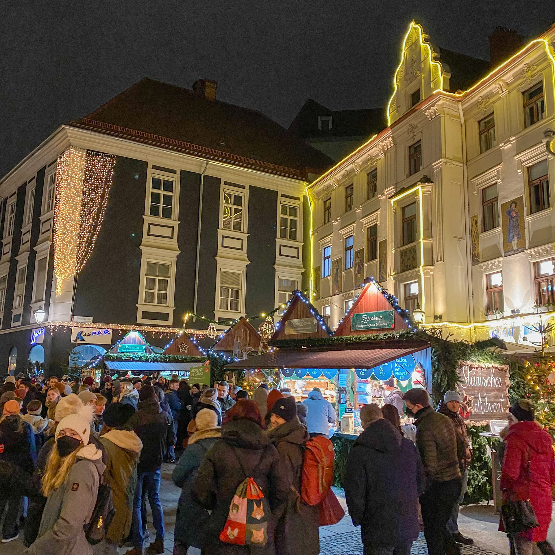 Graz: Glockenspielplatz Christmas Market