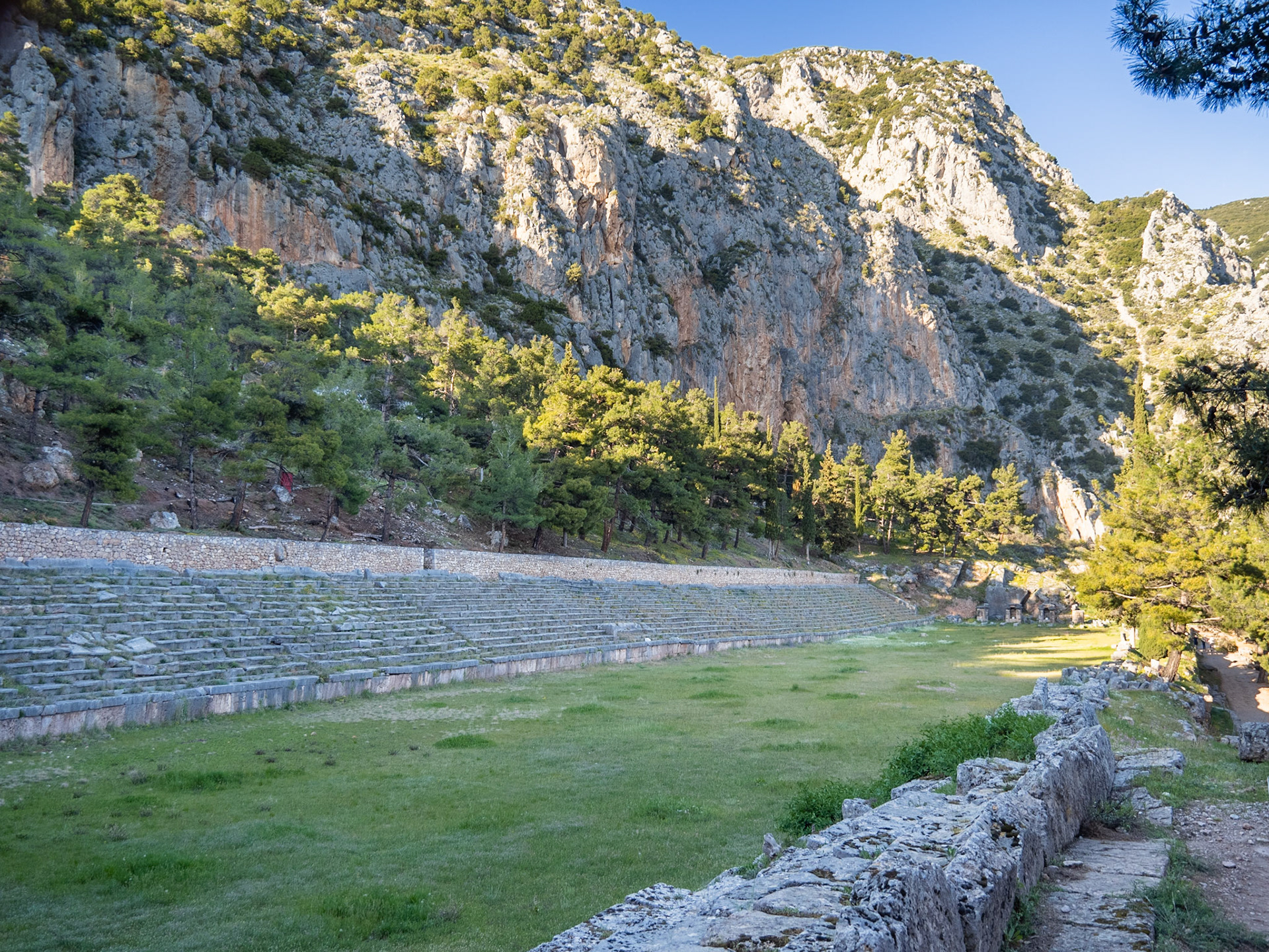 Stadium, Delphi