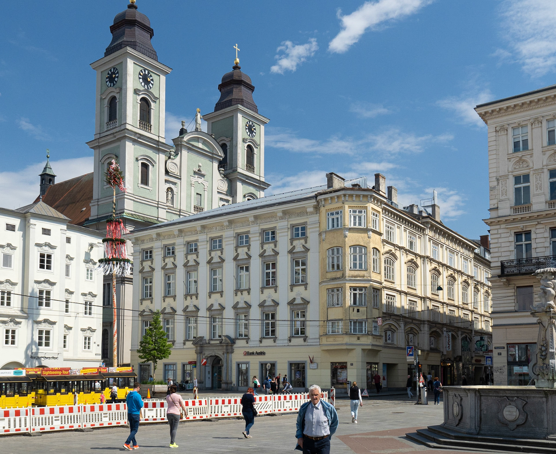 Alter Dom from the Hauptplatz, Linz