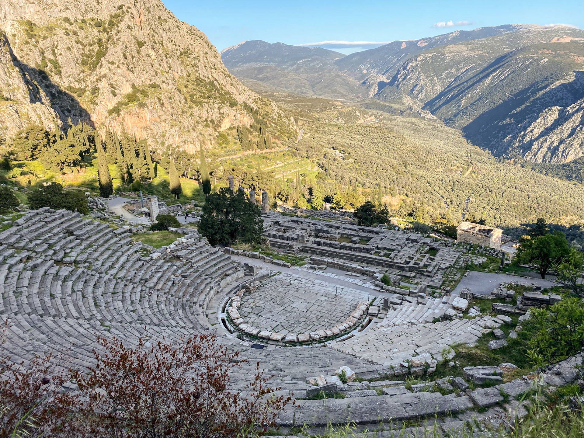 Theater, Delphi
