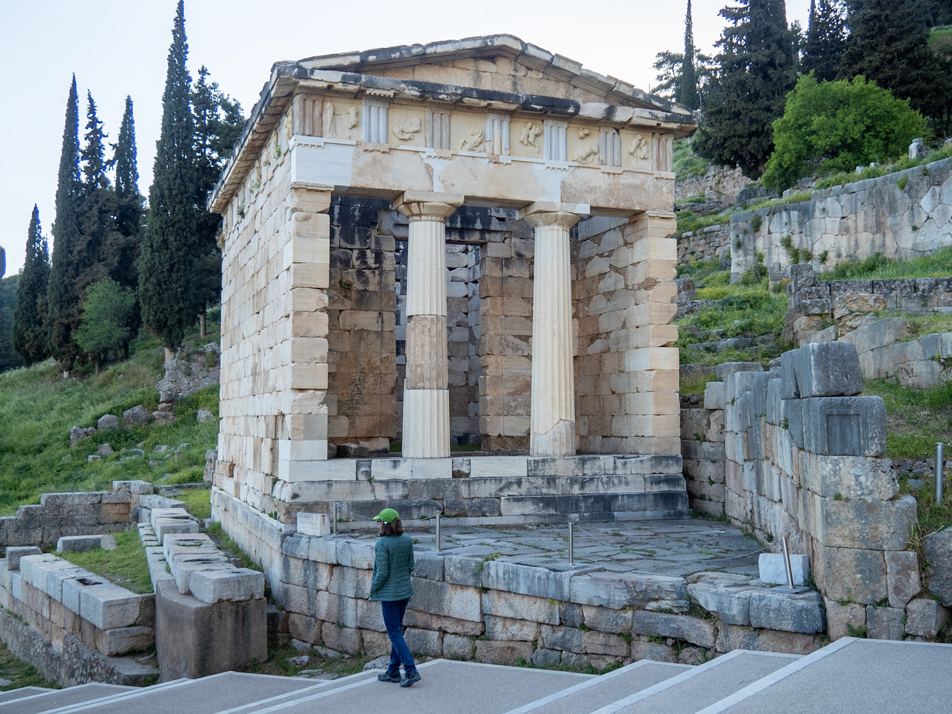Athenian Treasury, Delphi