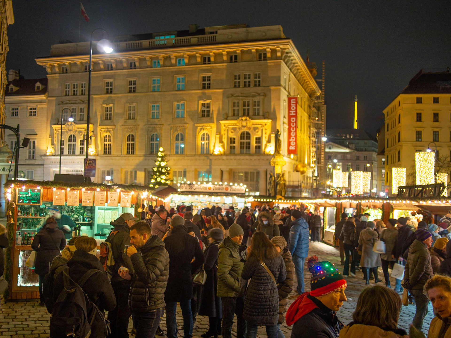 Vienna: Freyung Christmas Market