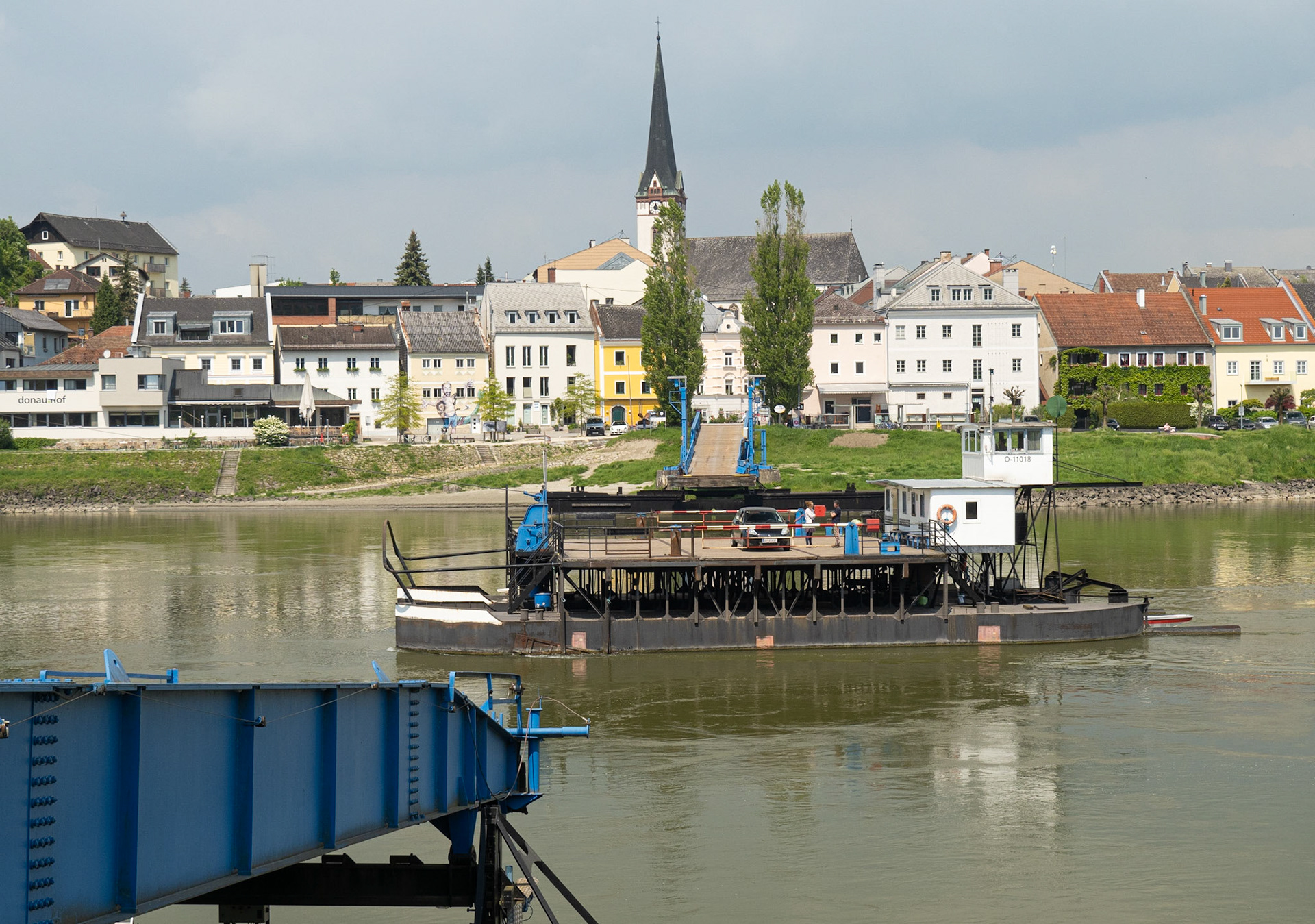 Ottensheim Ferry