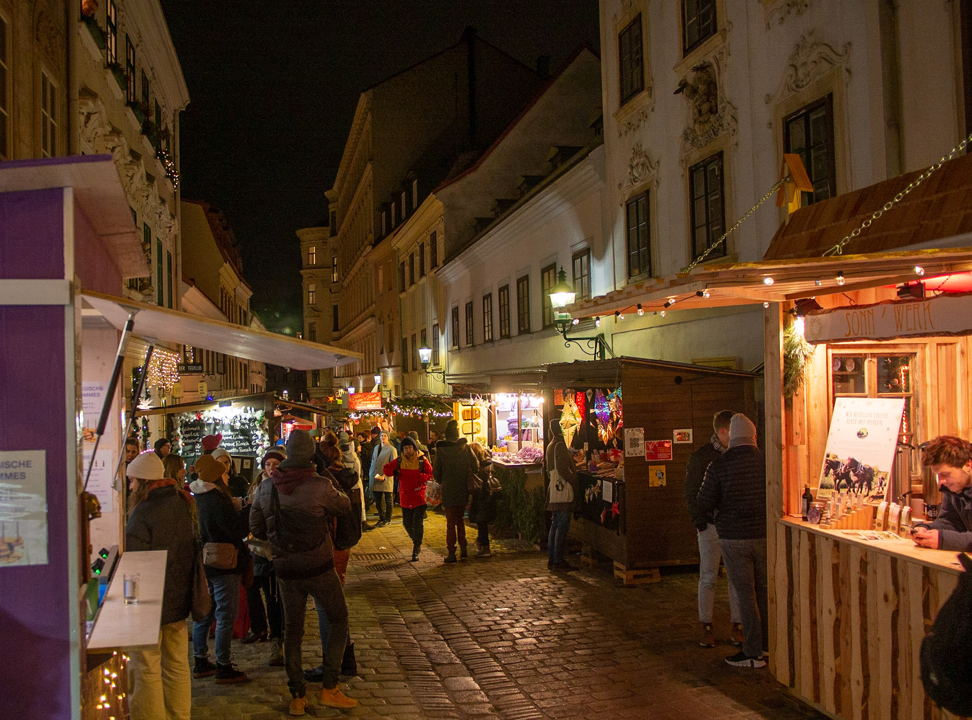 Vienna: Spittelberg Christmas Market