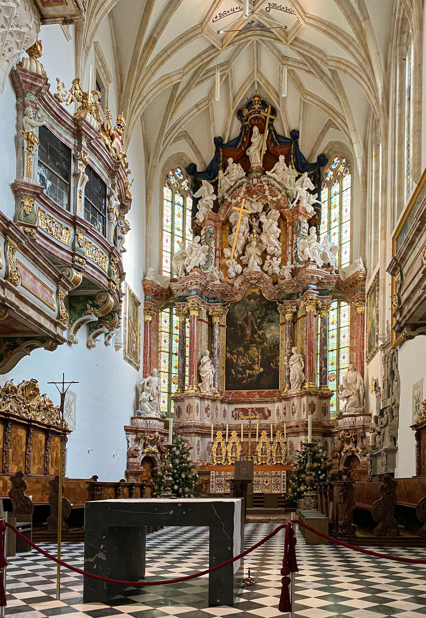 Graz Cathdral, Main Altar