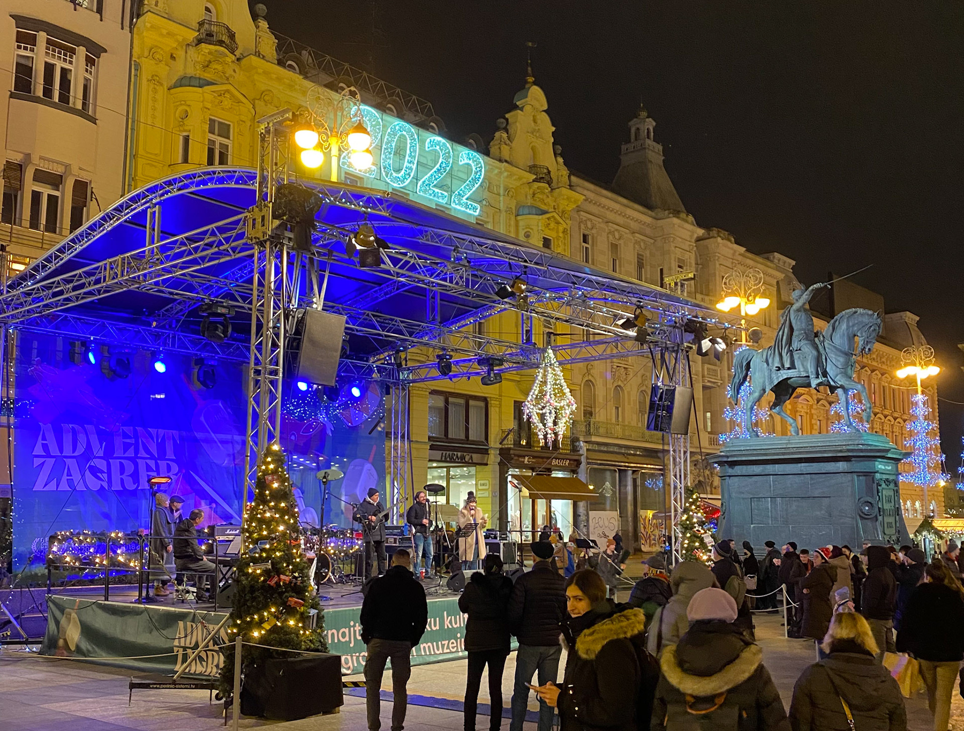 Zagreb: Concert on Jelačić Square