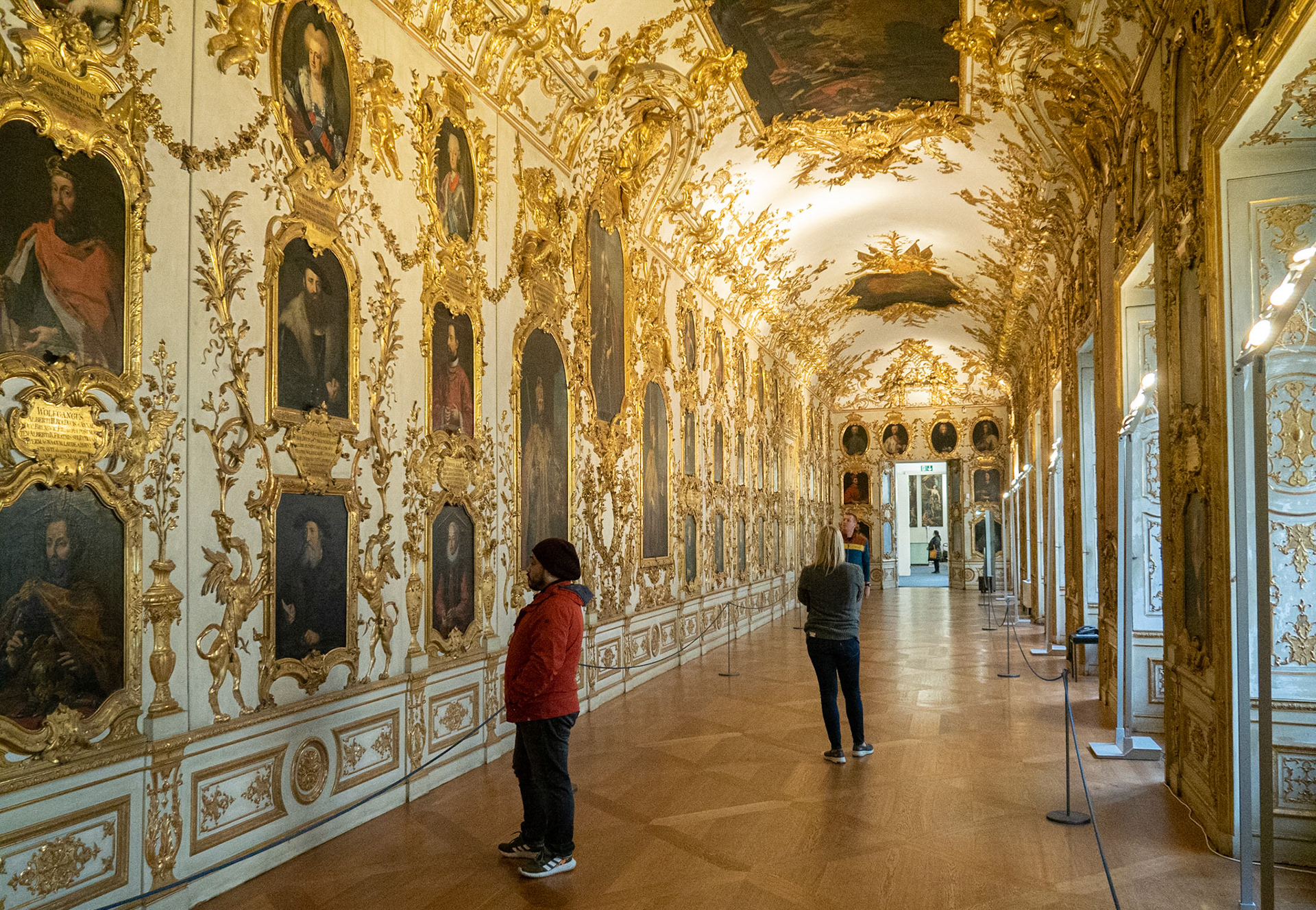 Ancestral Gallery, Residenz
