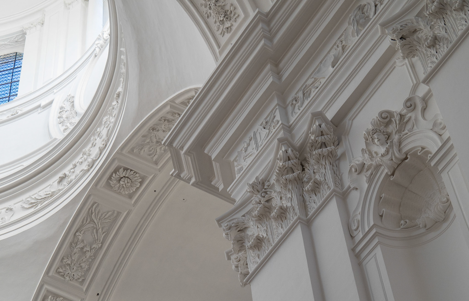 Kollegienkirche, Pilaster Detail