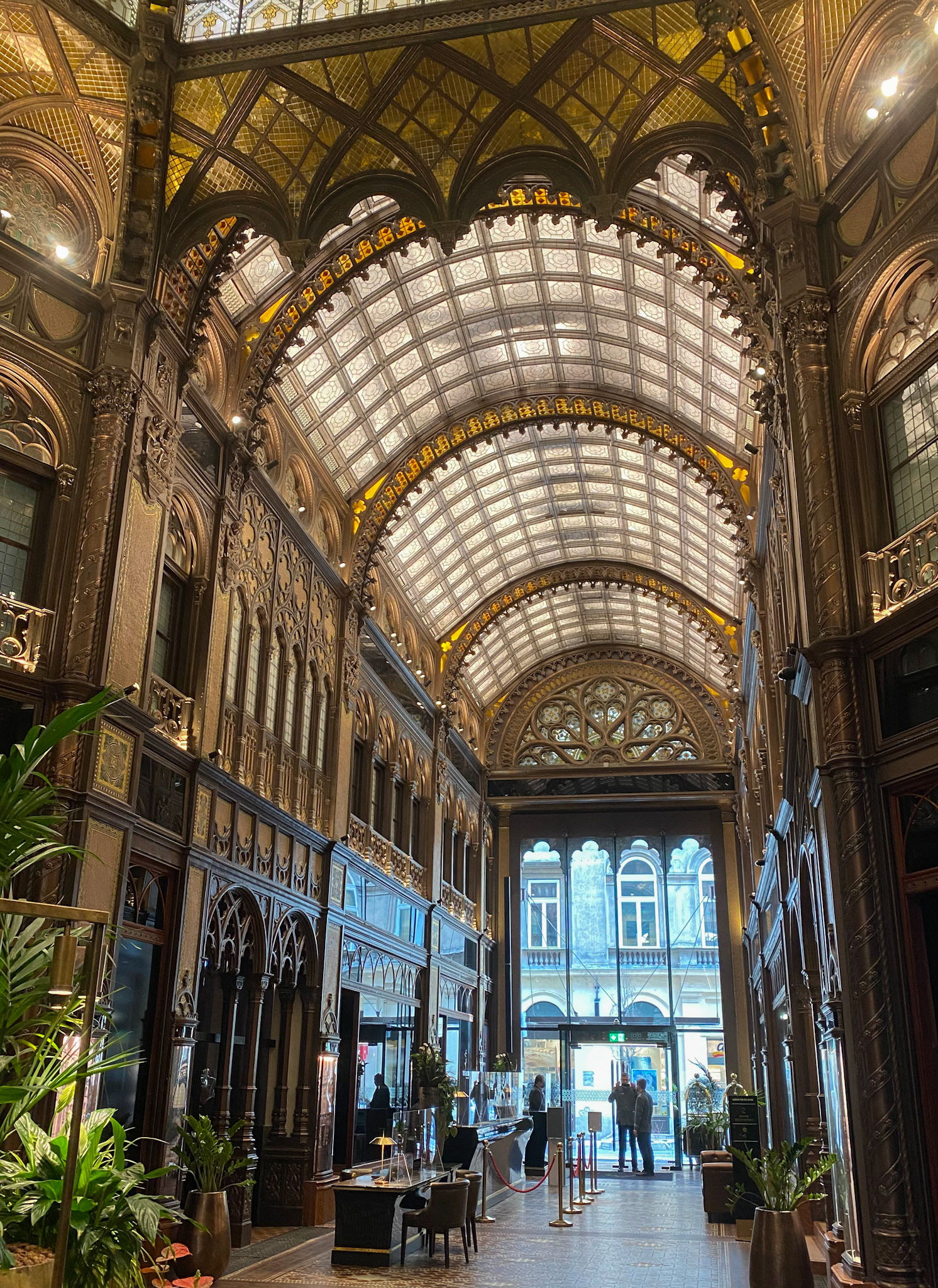 Párisi Udvar Arcade