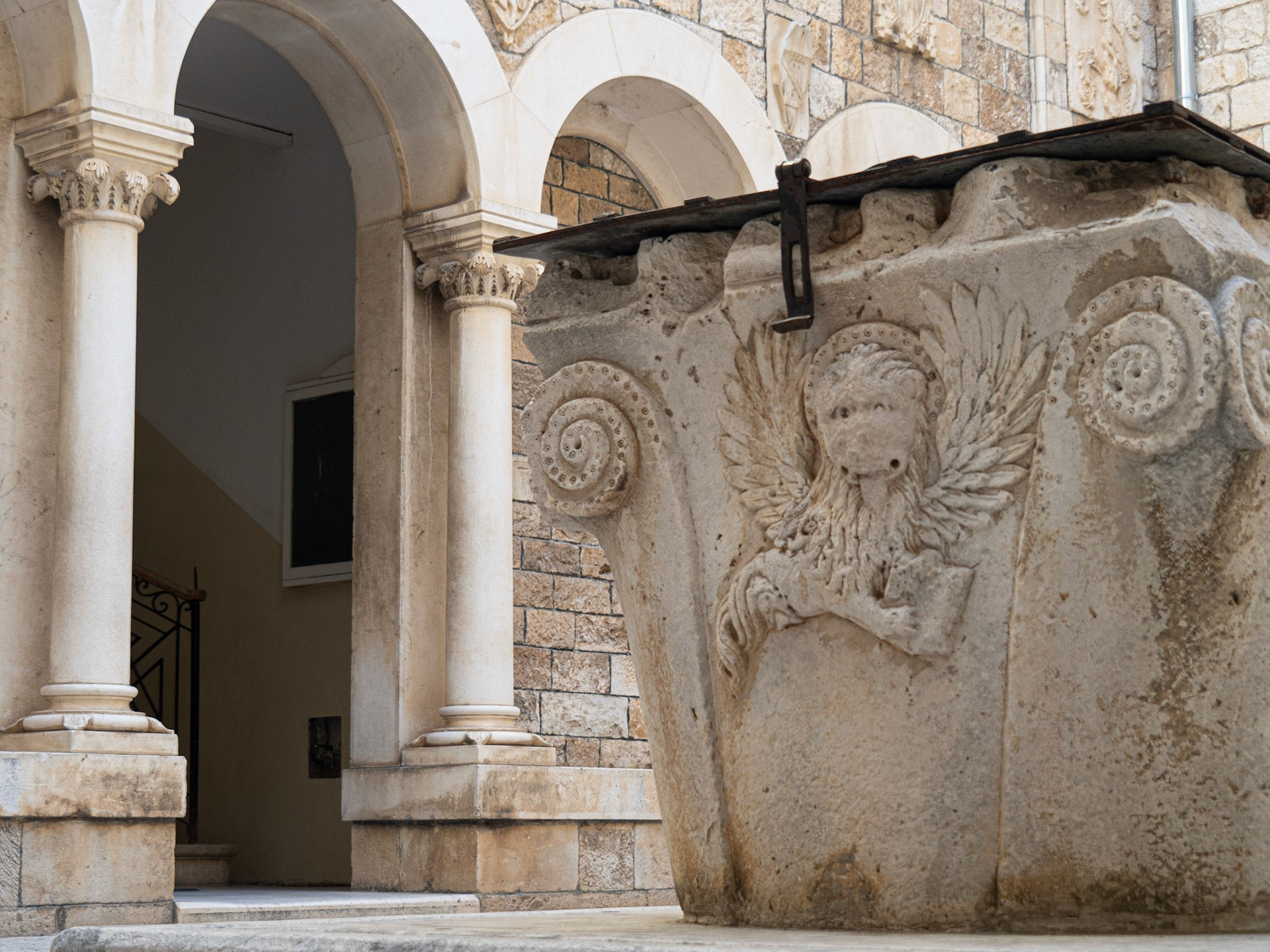 Venetian Winged Lion on Wellhead - City Hall / Duke's Palace