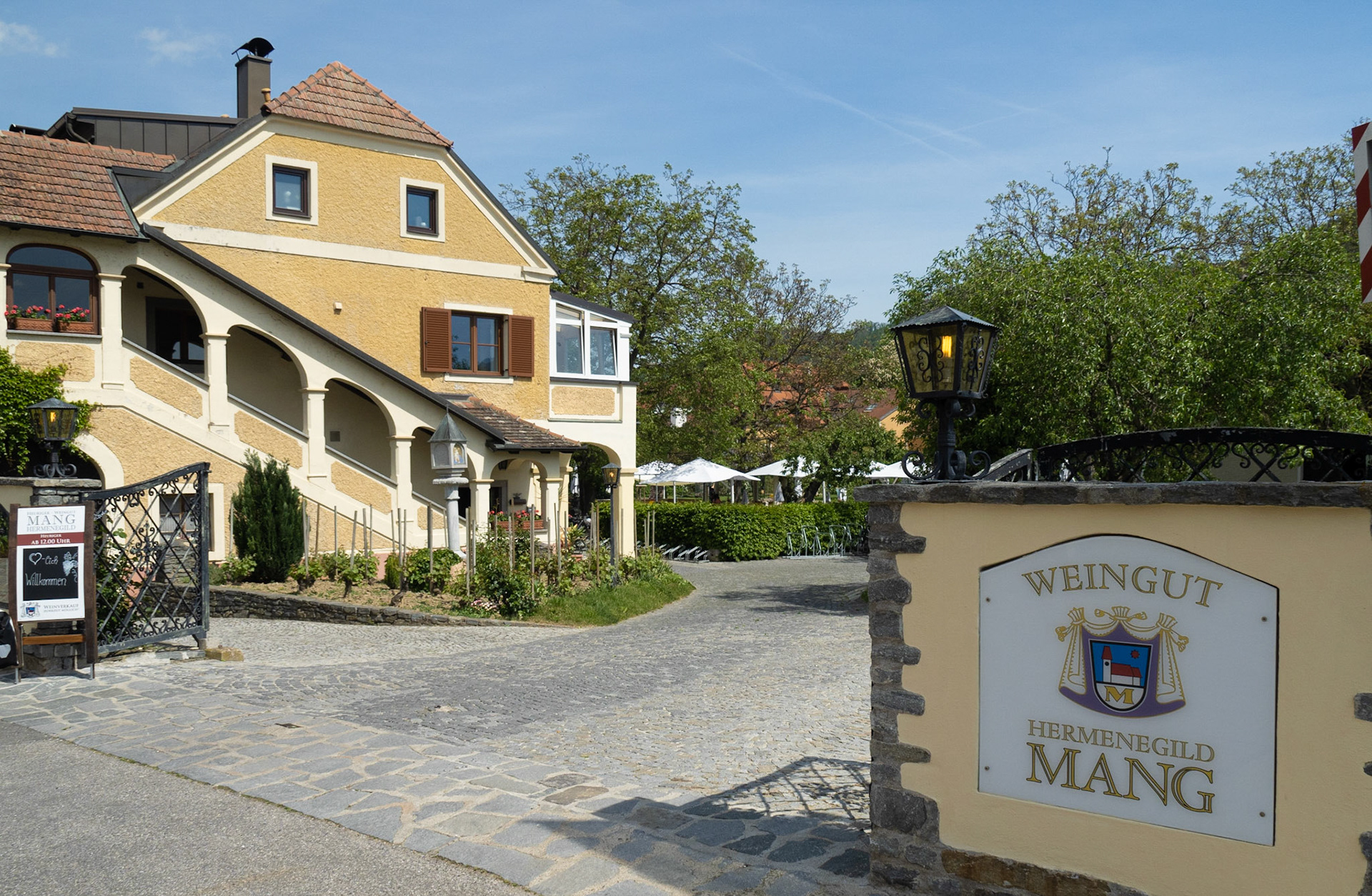 Hermenegild Mang Winery