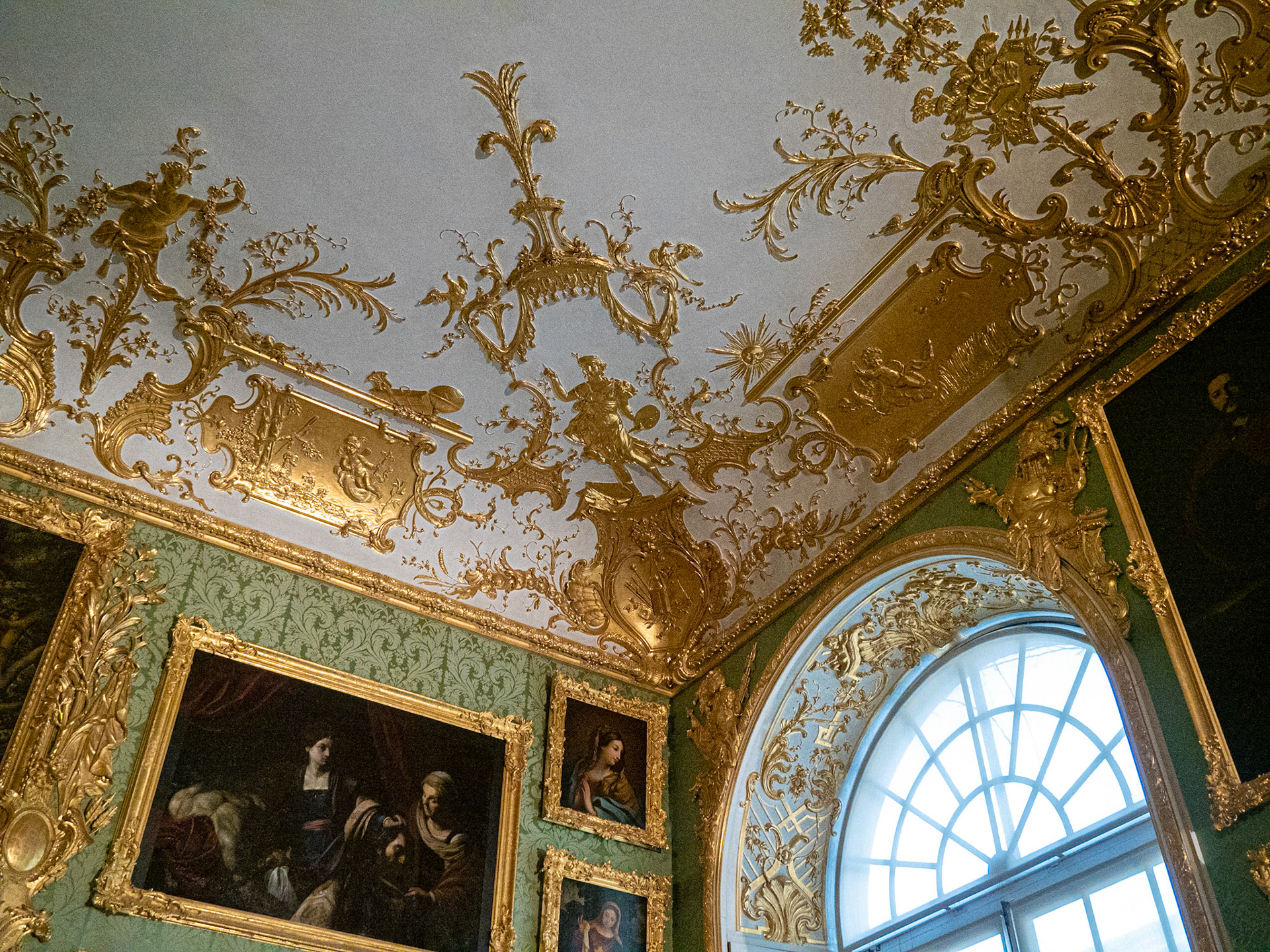 Green Gallery, Residenz