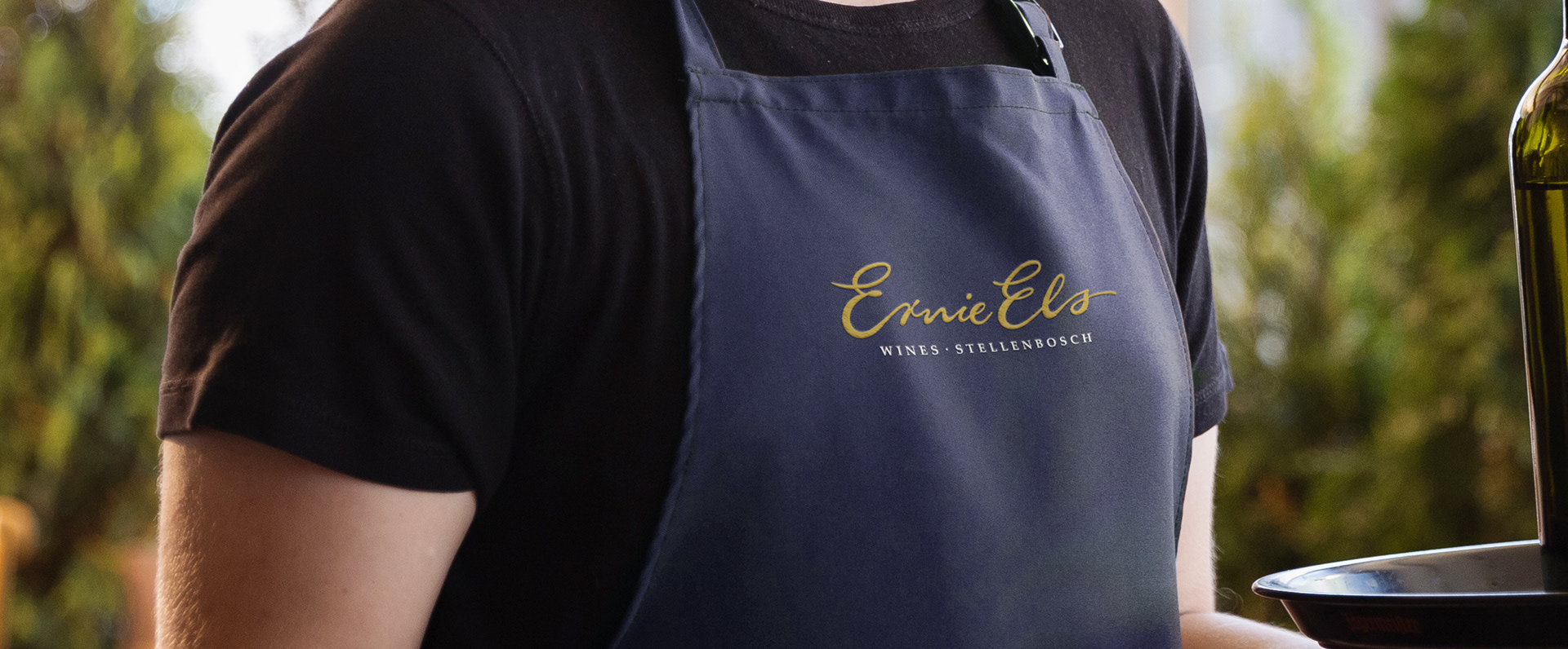 Ernie Els branded apron design