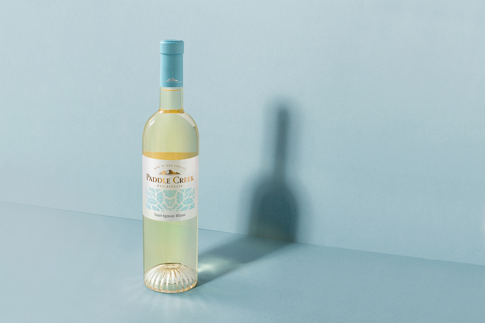 Paddle Creek wine label design