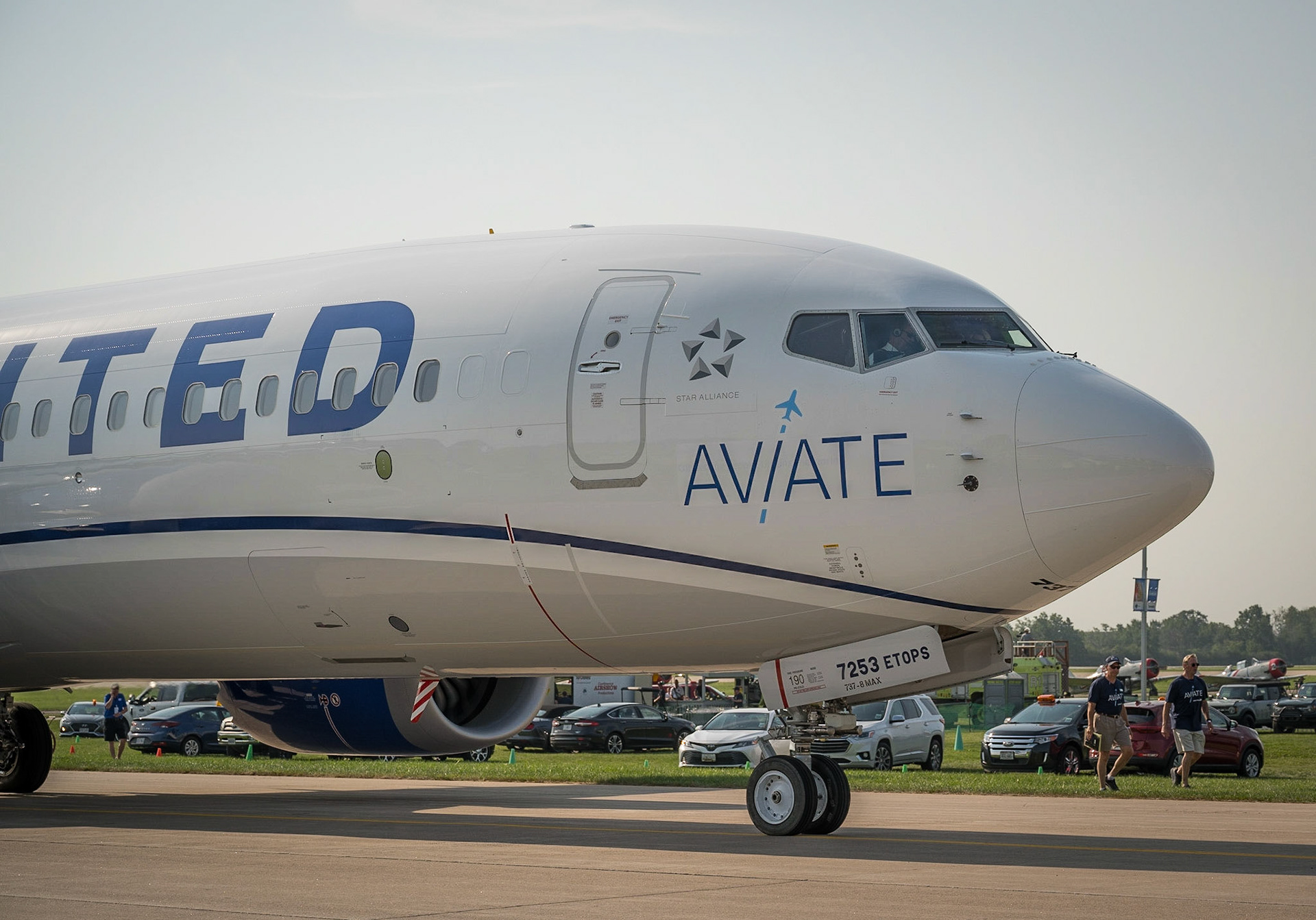 United's Boeing 737-8  Max