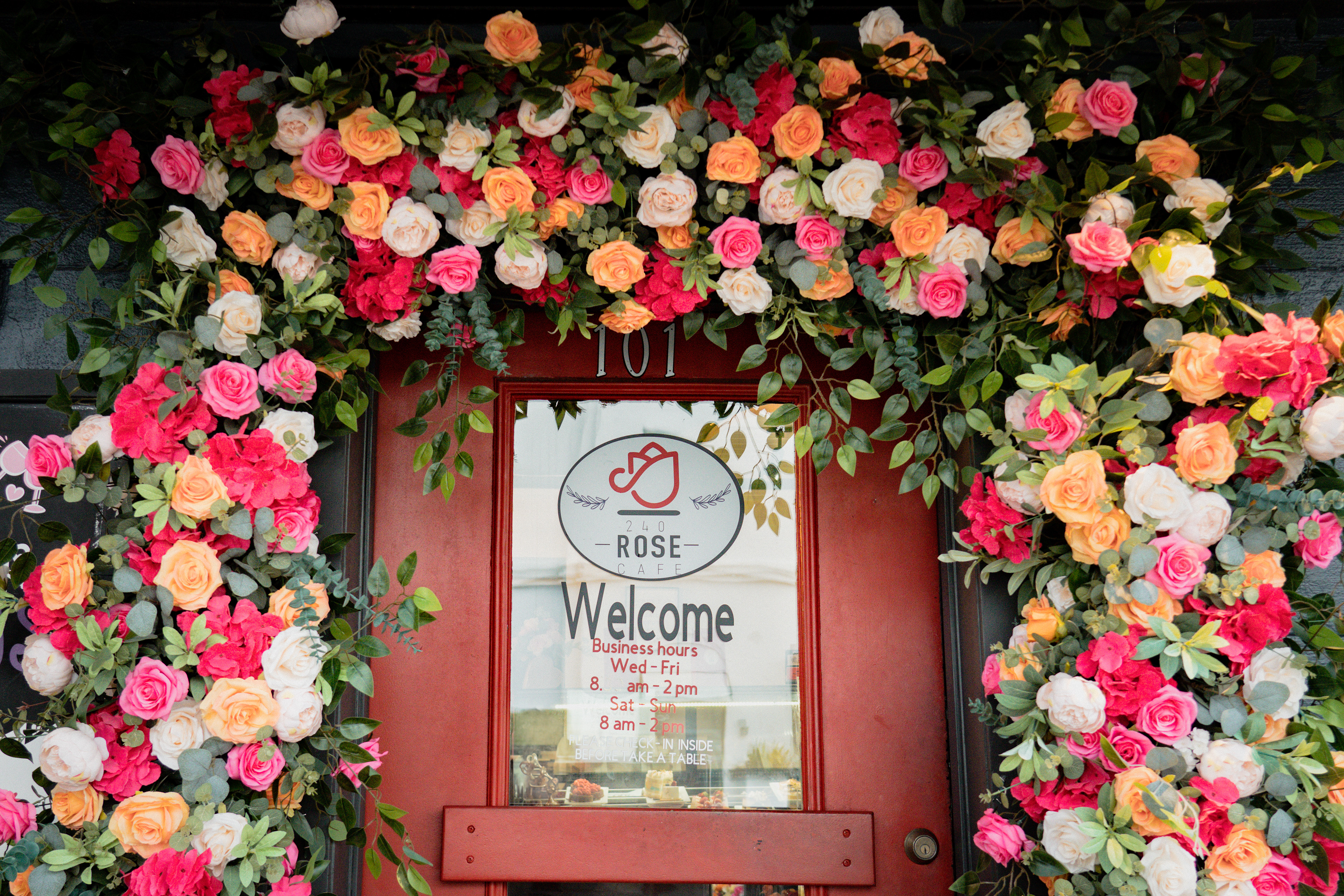 240 Rose Cafe ⋆.˚☕︎