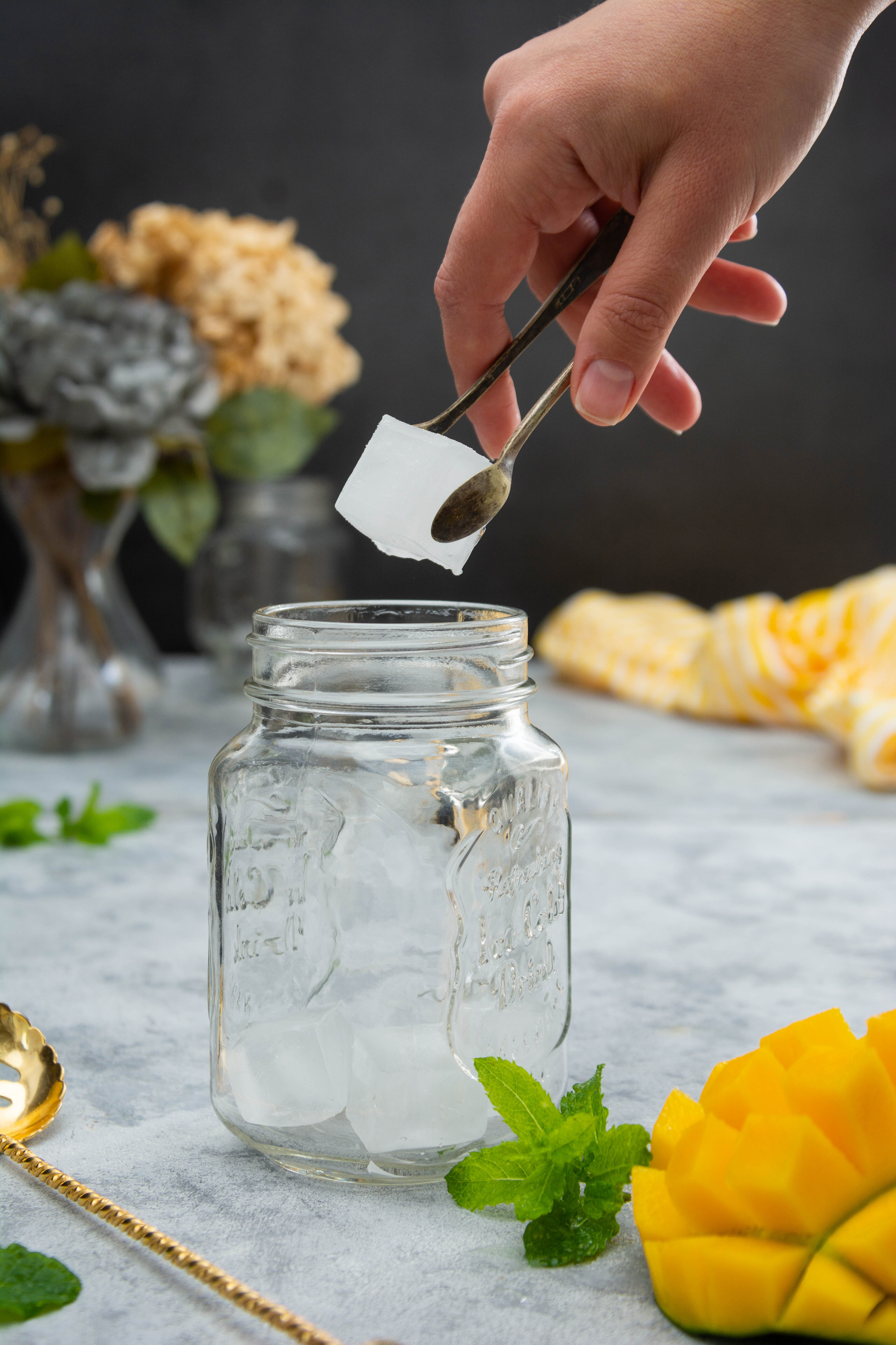 Mango smoothie recipe photography by Inga Zaiat