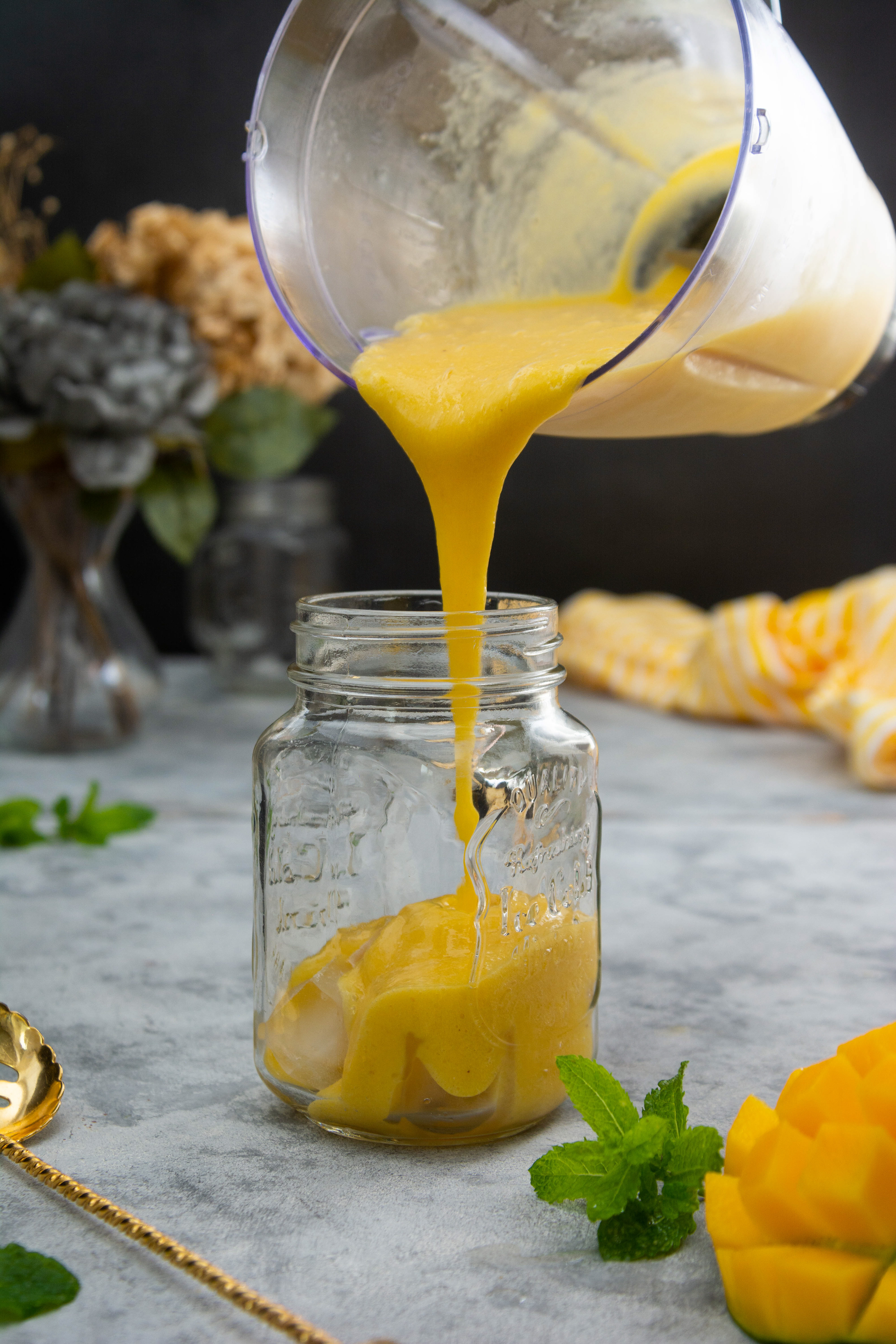 Mango smoothie recipe photography by Inga Zaiat
