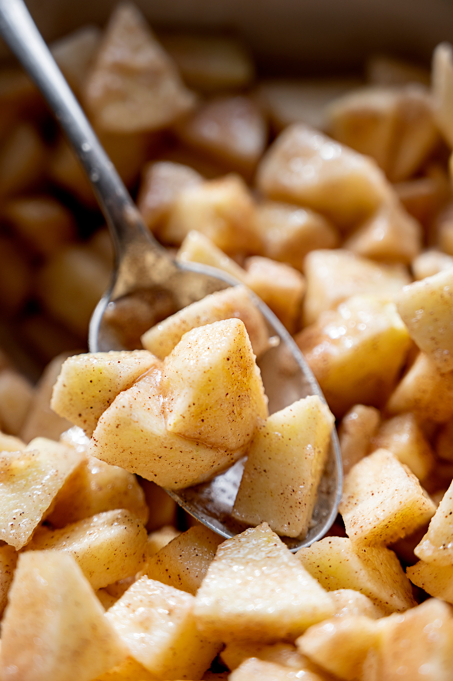 Apple pie recipe photography by Inga Zaiat