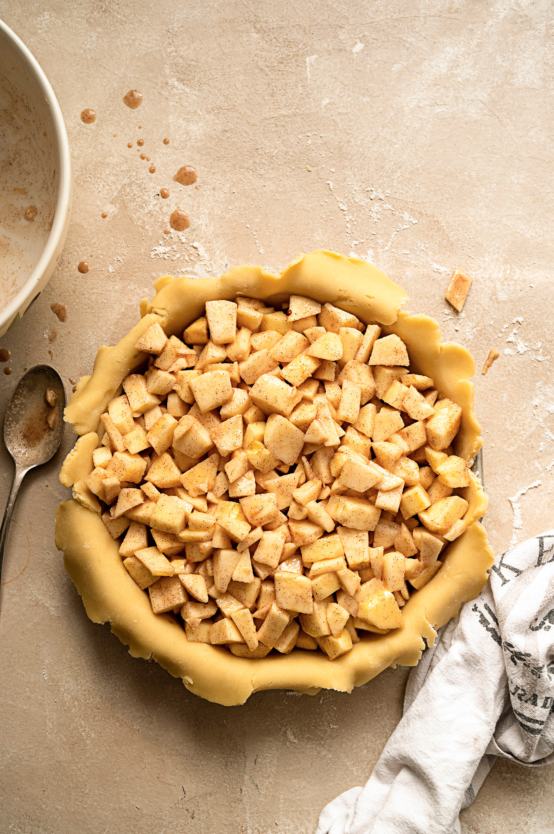 Apple pie photography by Inga Zaiat