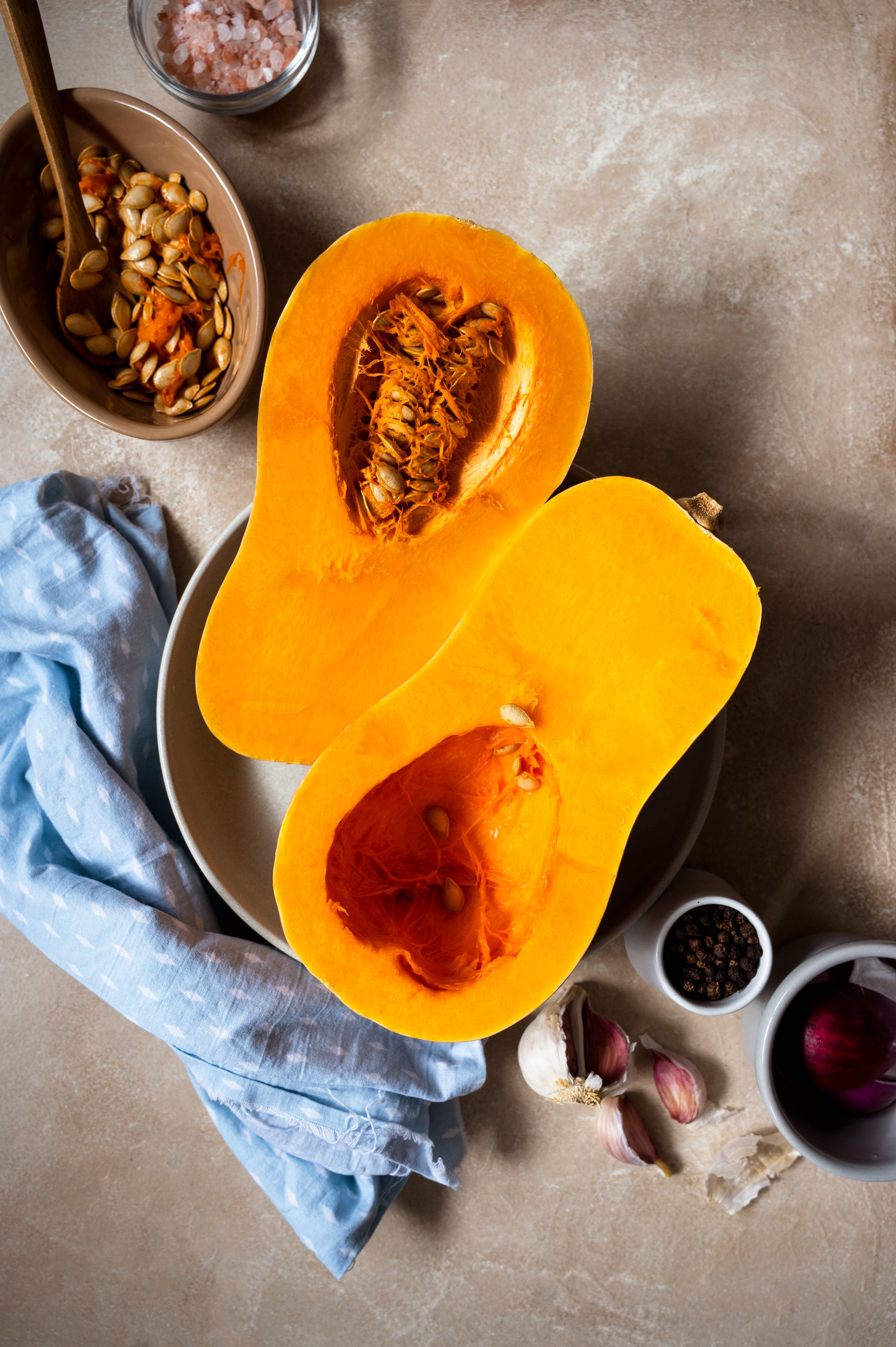 Vegan food lifestyle photography by Inga Zaiat