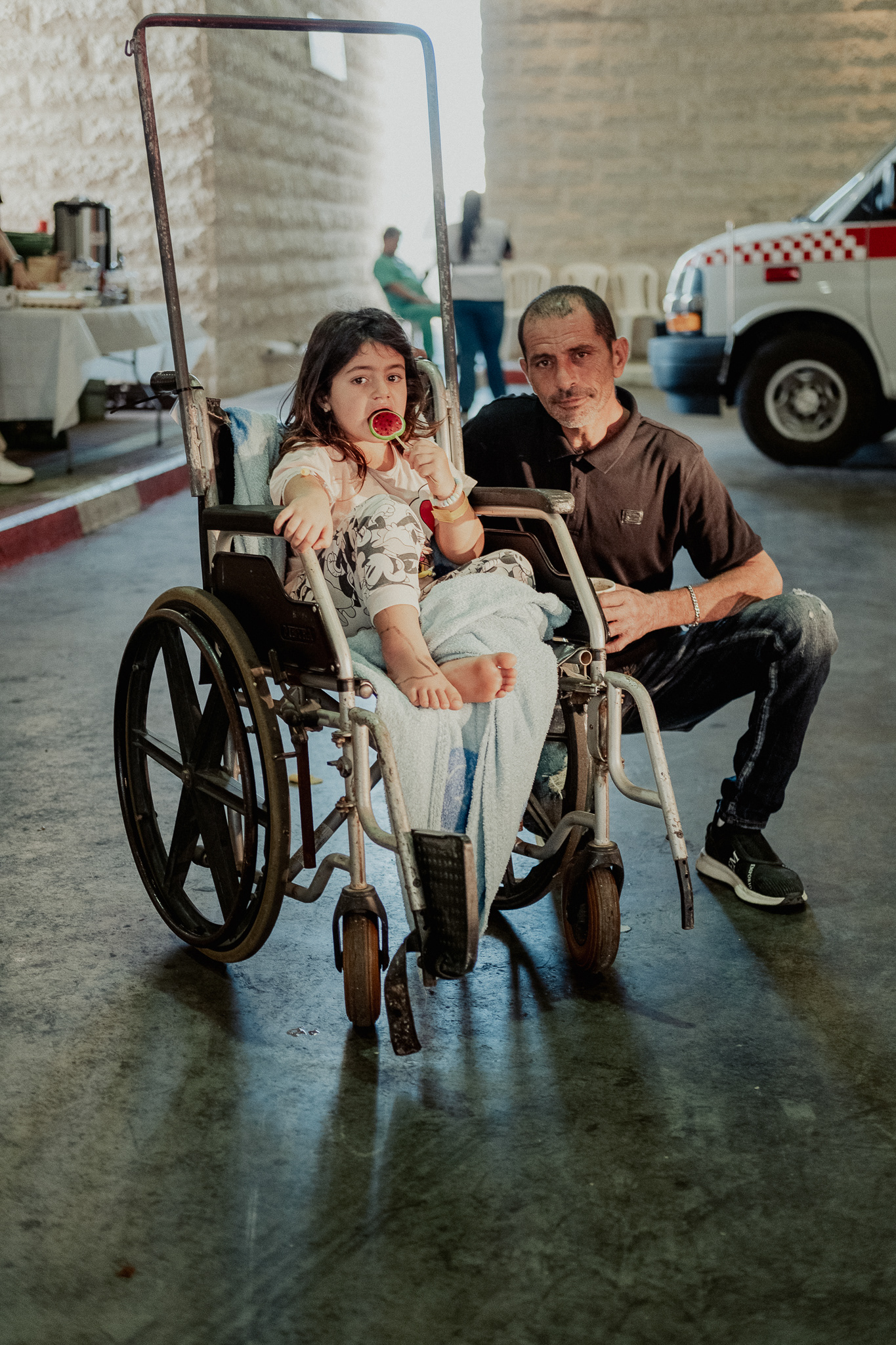 Father and daughter at Barzilay Hospital. Ashkelon - 12 October 2023