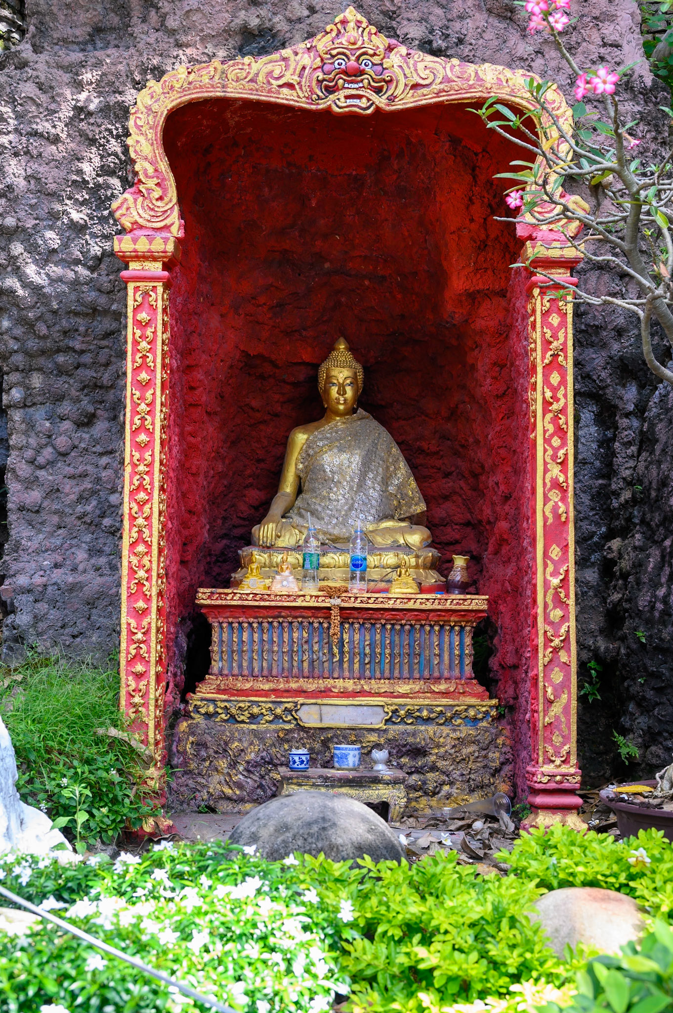 Wat Saket - The Golden Mount. Temple érigé sur une colline artificielle.