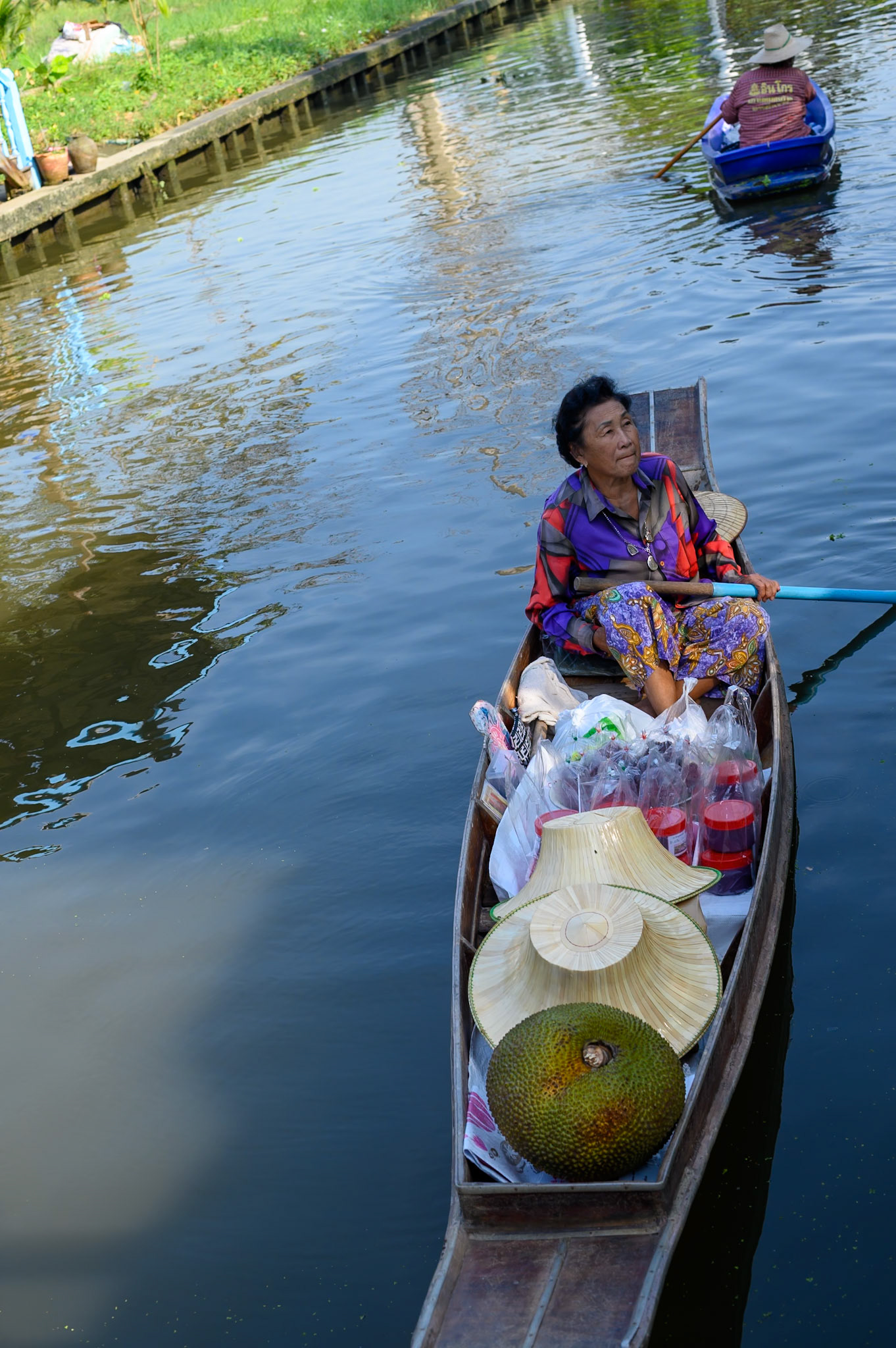 Tha Kha Floating Market