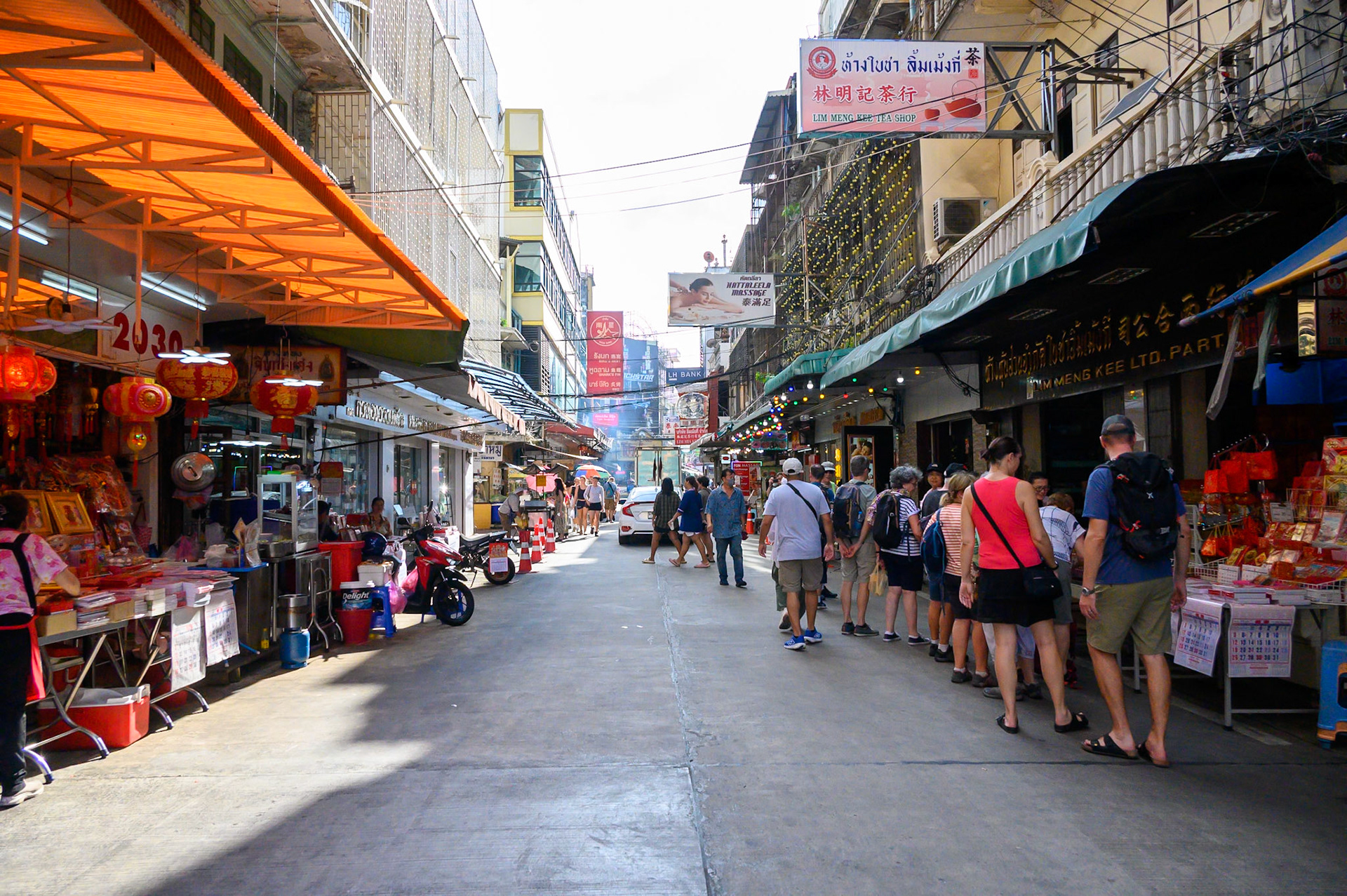 Wat Mangkon - Chinatown