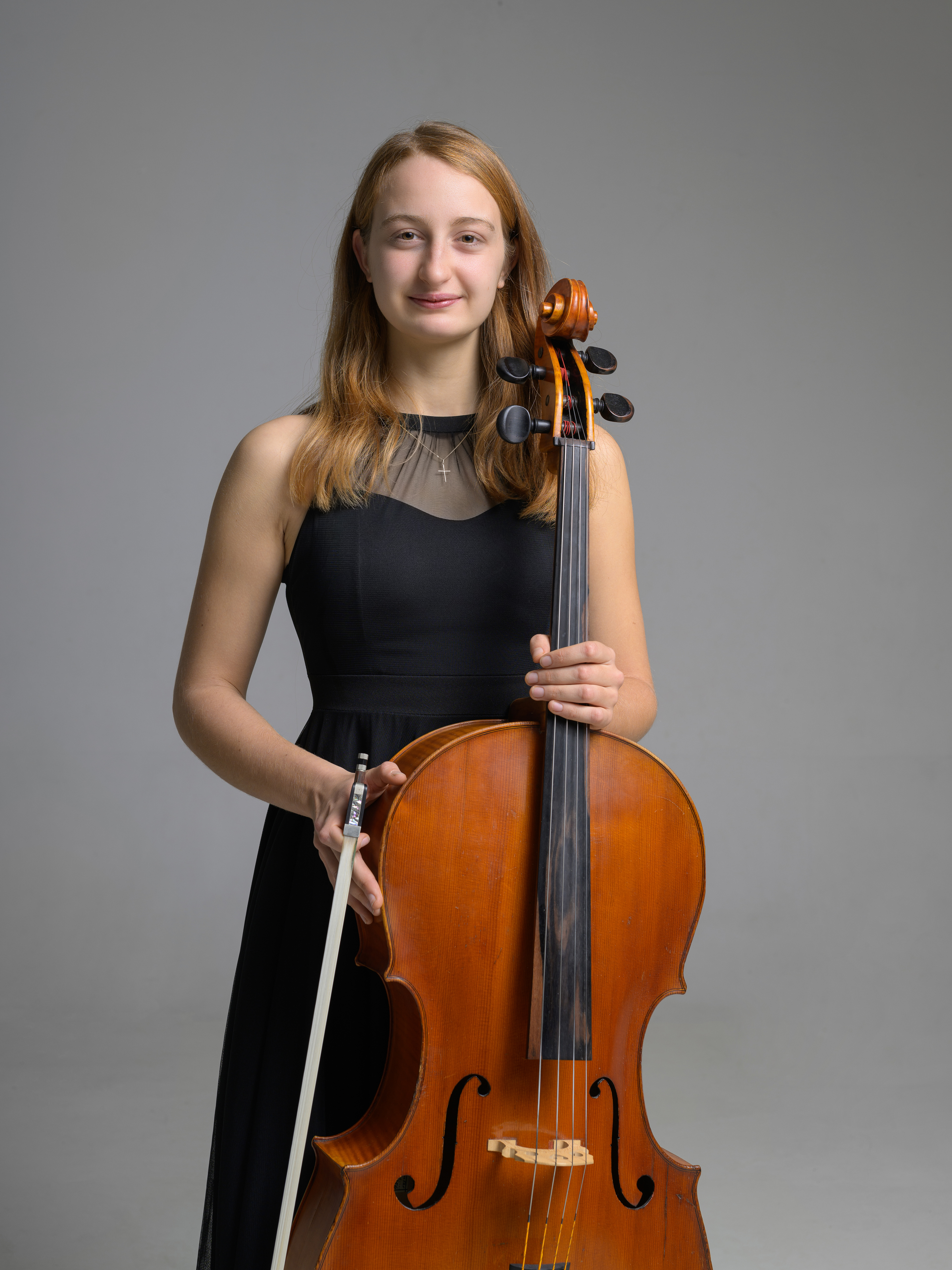 Manca Sečnik - violončelo