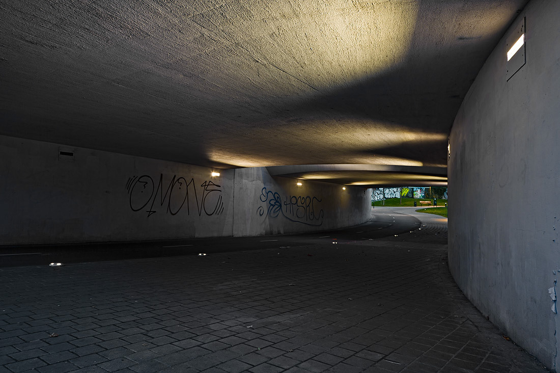 Bicycle tunnel at Södervärn in Malmö. The tunnel runs under Nobelvägen.