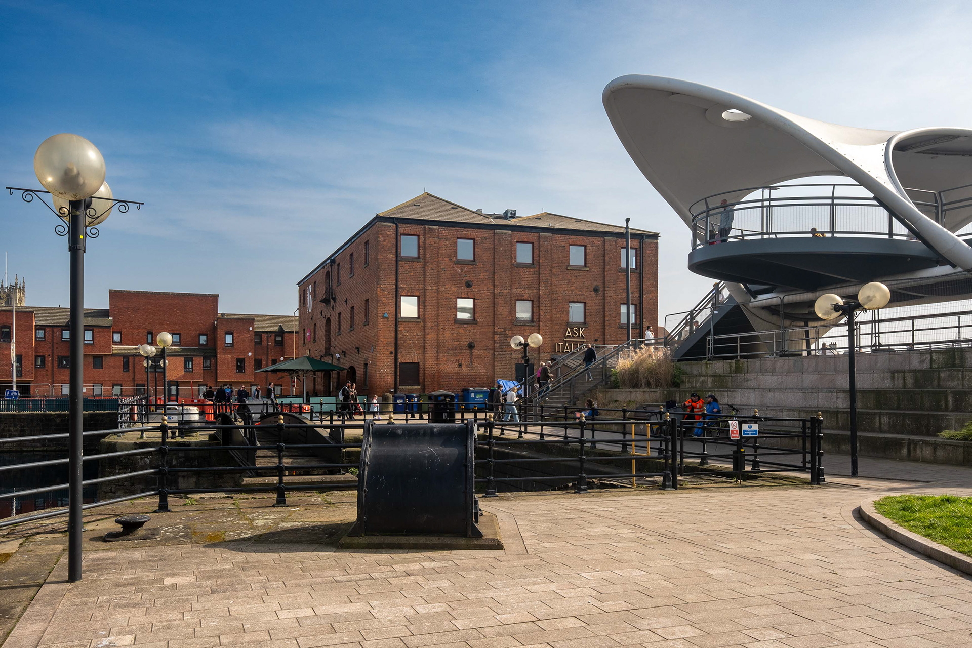 Ref: Hull 20260321_0113. Warhouse 6, Princes Dock, and the Murdoch’s Connection Bridge. Kingston Upon Hull, East Yorkshire, United Kingdom, 21 March, 2026. 