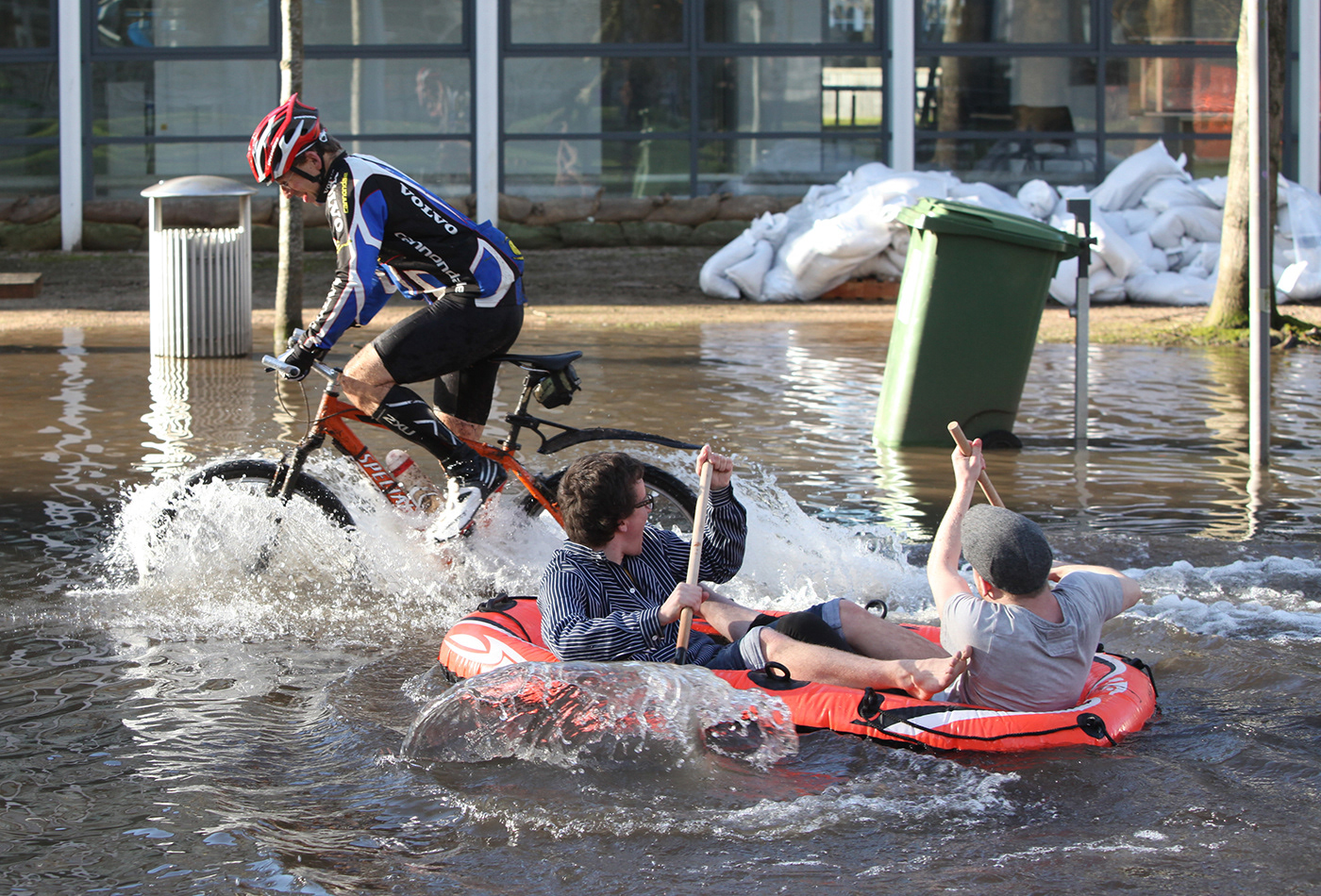 News photography by Hampshire photographer Stuart Martin