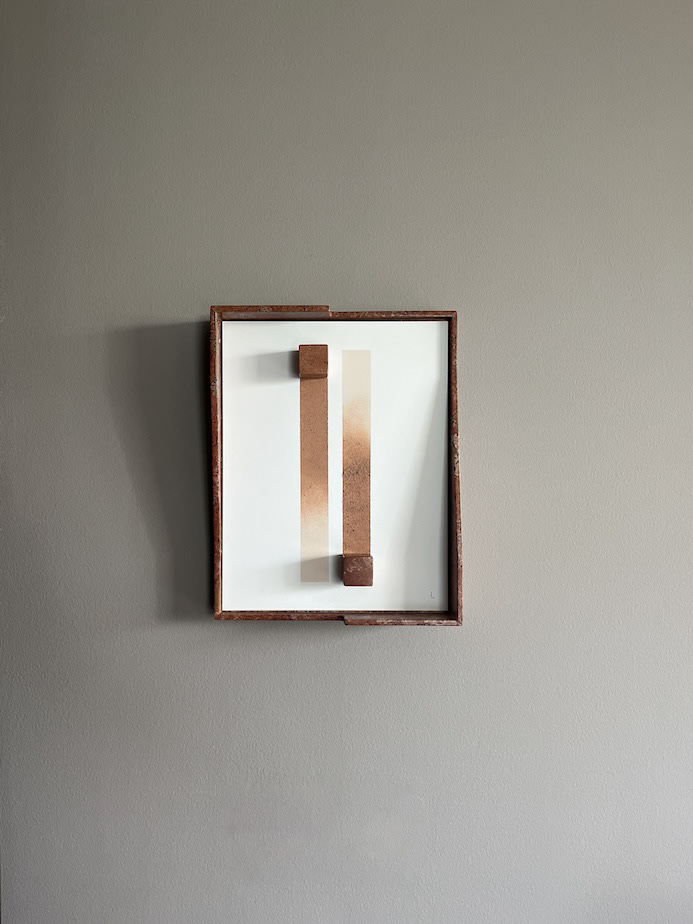 Elevación, 2023. 47 x 37.5 x 8.5 cm