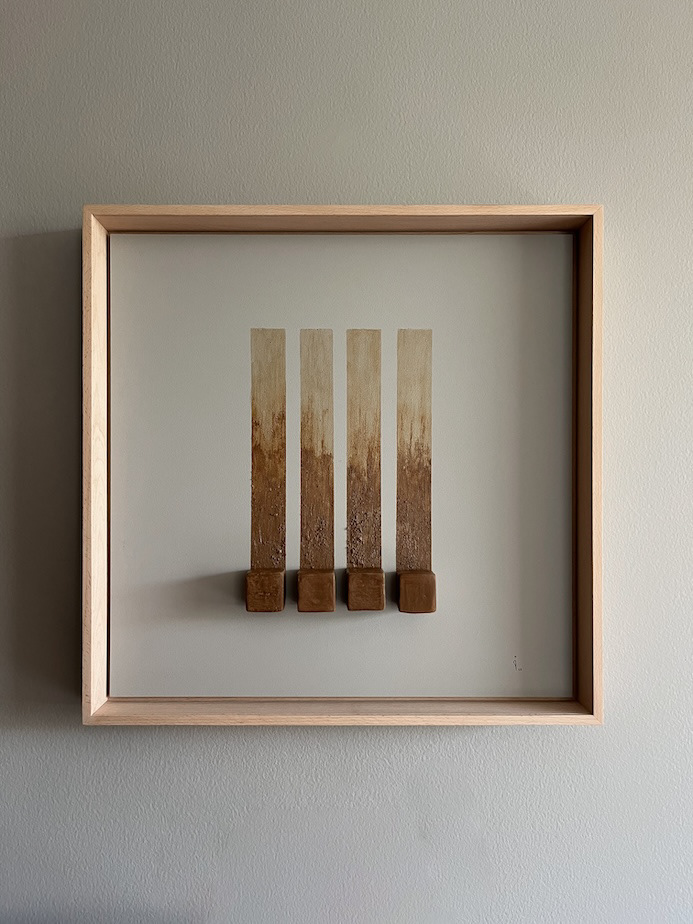 Evolución del Barro V, 2022. 53 x 53 x 6 cm