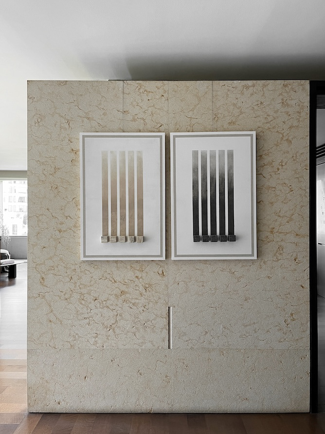 Evolución Monocromática, 2023. 90 x 60 x 7.5 cm
