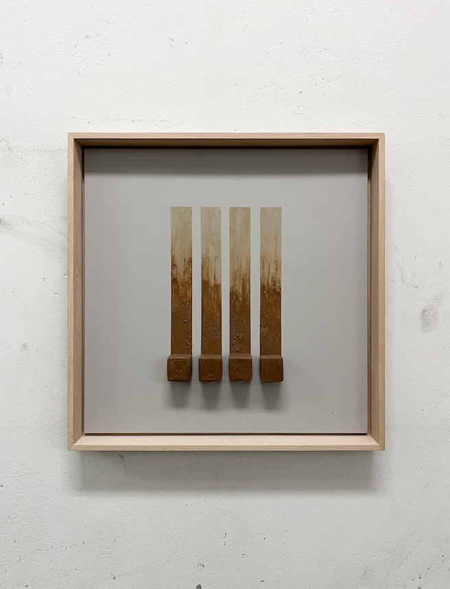 Evolución del Barro V, 2022. 53 x 53 x 6 cm