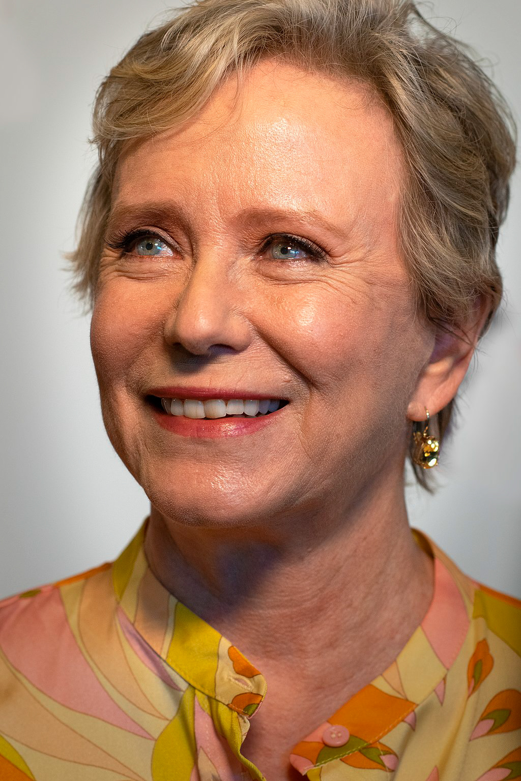 Julie White